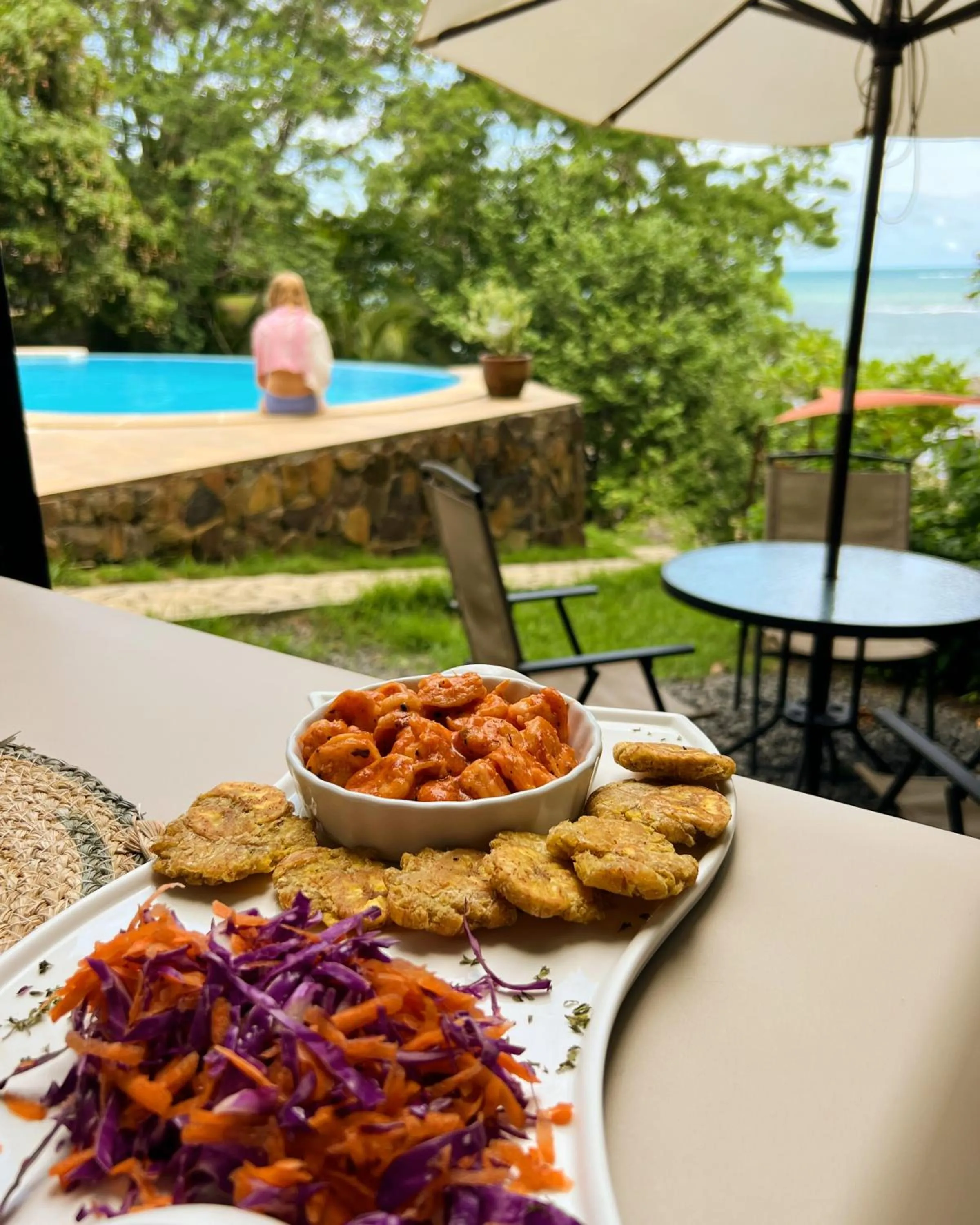 Restaurant/places to eat in Nativo