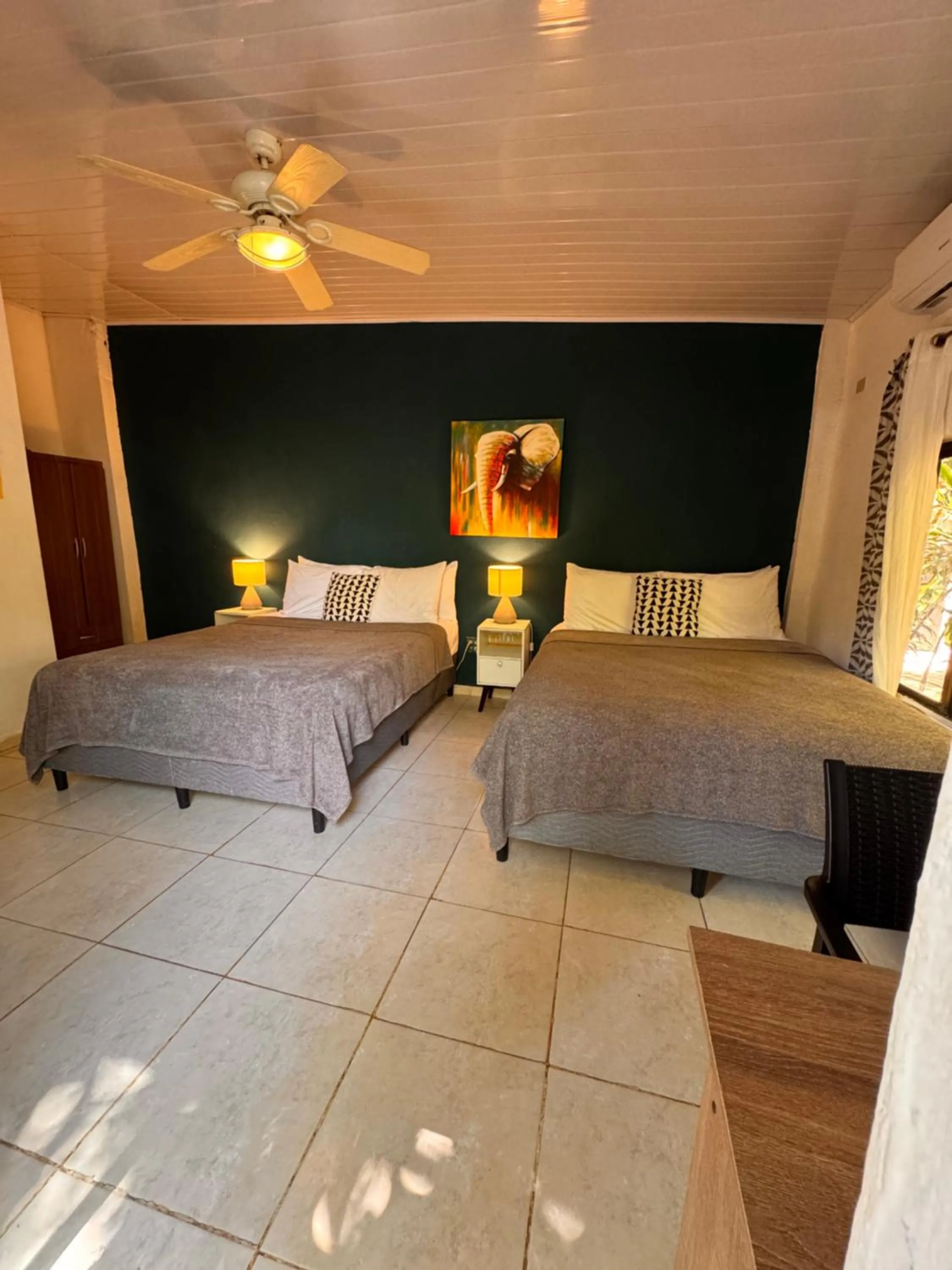 Photo of the whole room, Bed in Nativo