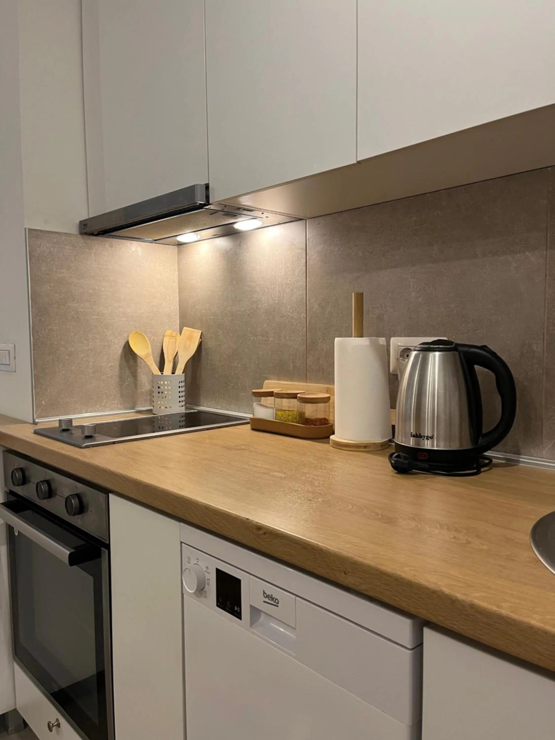 kitchen in Modern Rajcikk Apartment nearby downtown & Vardar river