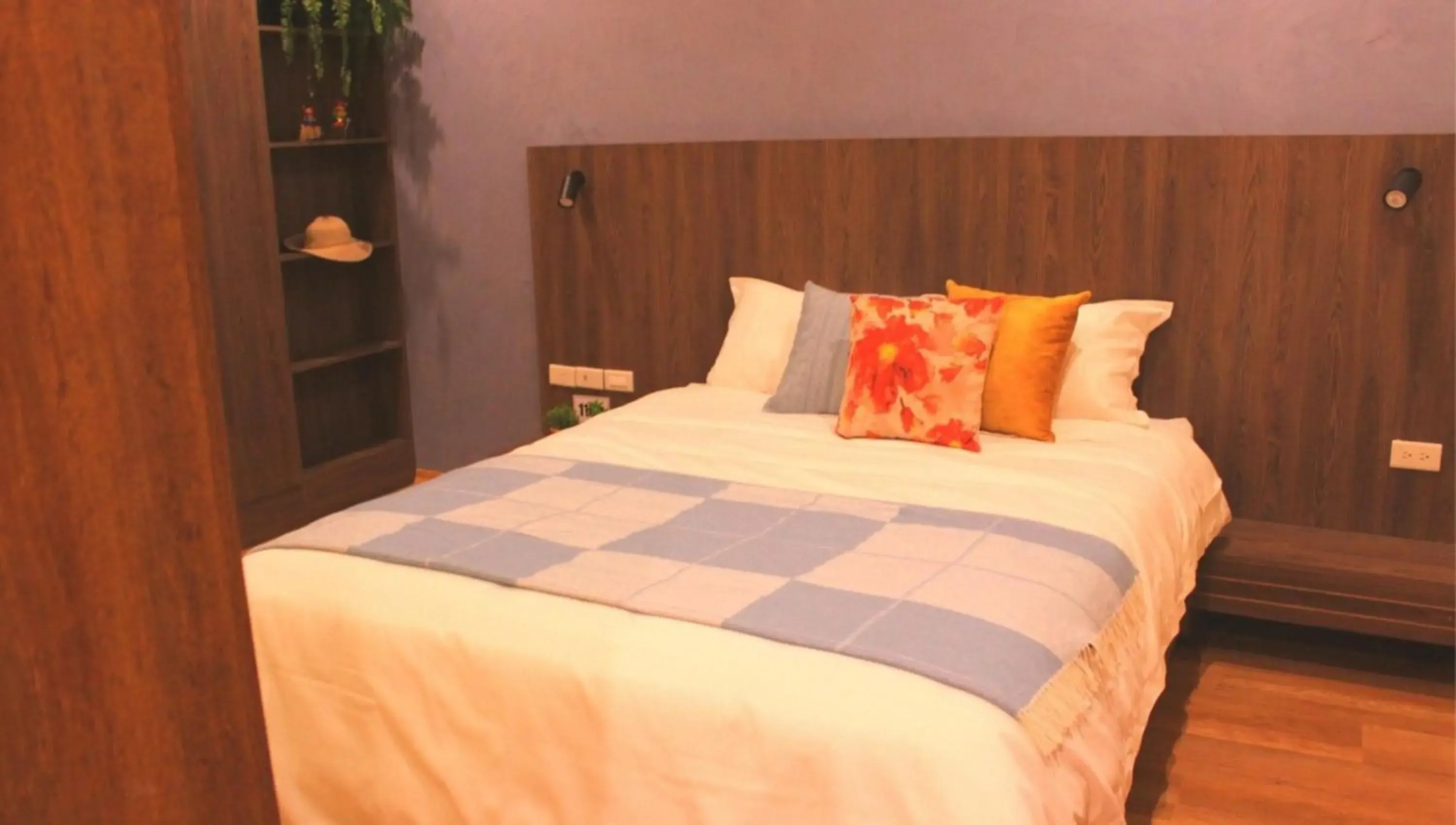 Superior Double Room in Hotel Inti Quito Superior Double Room in Hotel Inti Quito