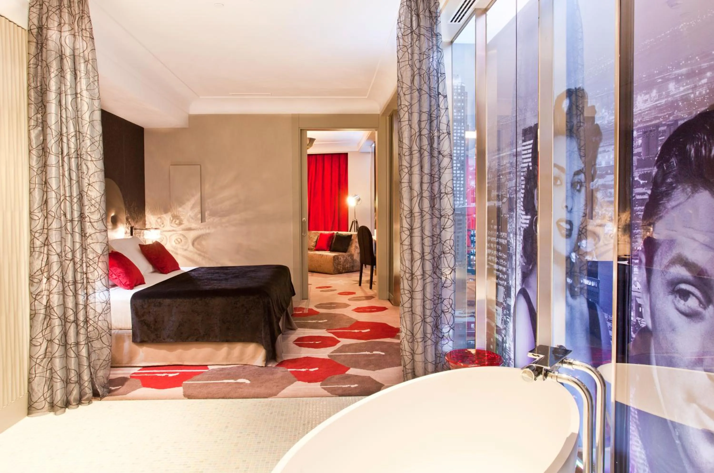 Bed in Vincci Capitol