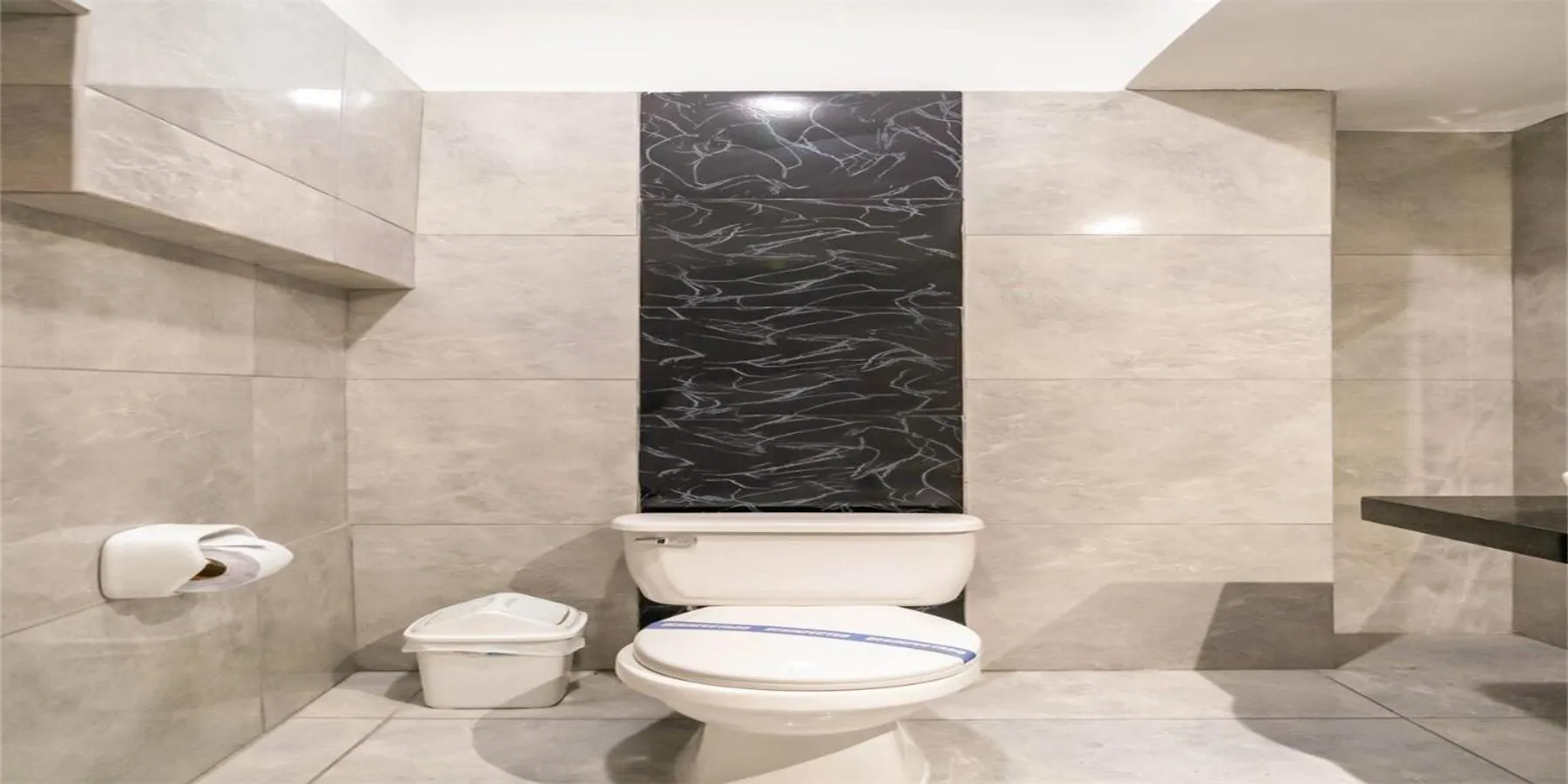 Shower in Manantial Hostal No.004