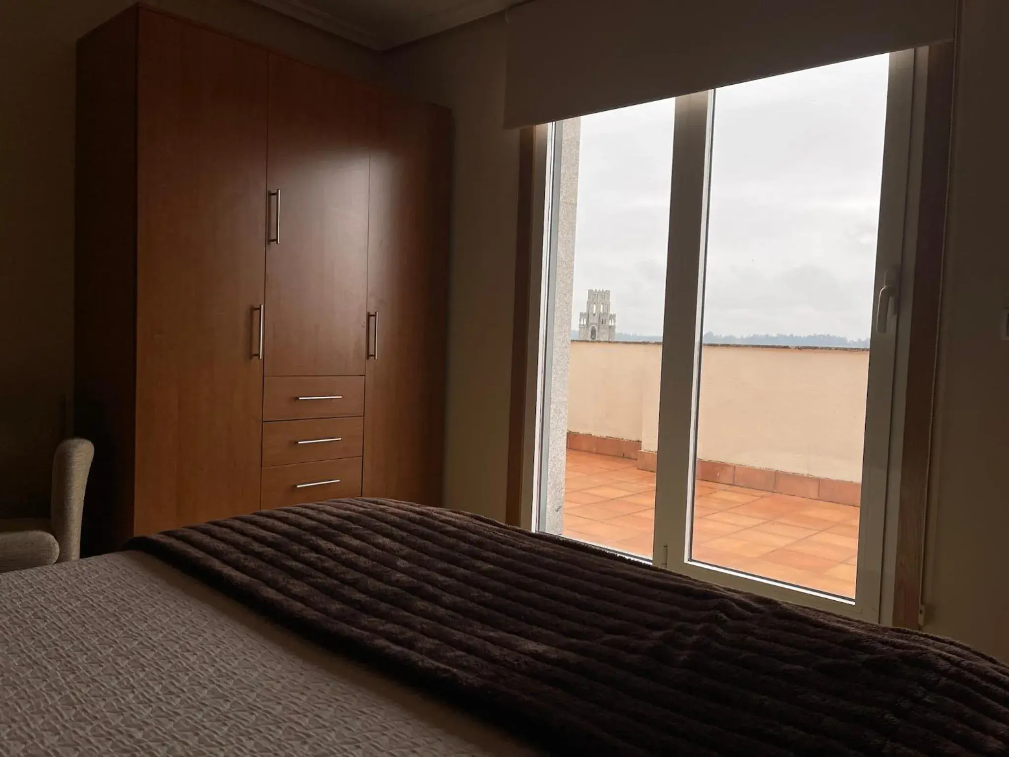 River view, Bed in Aparthotel Arenteiro River view, Bed in Aparthotel Arenteiro