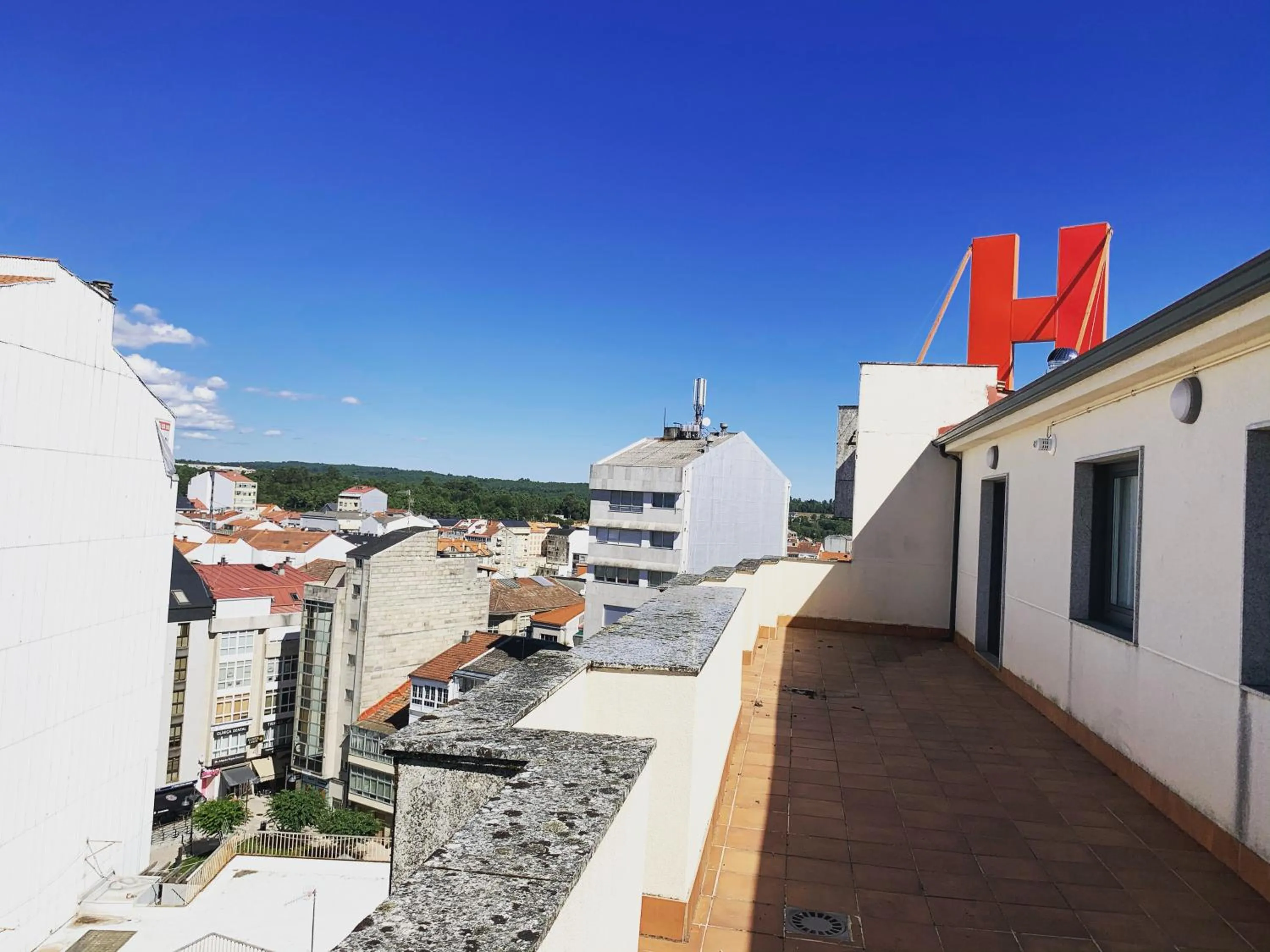 Balcony/Terrace in Aparthotel Arenteiro