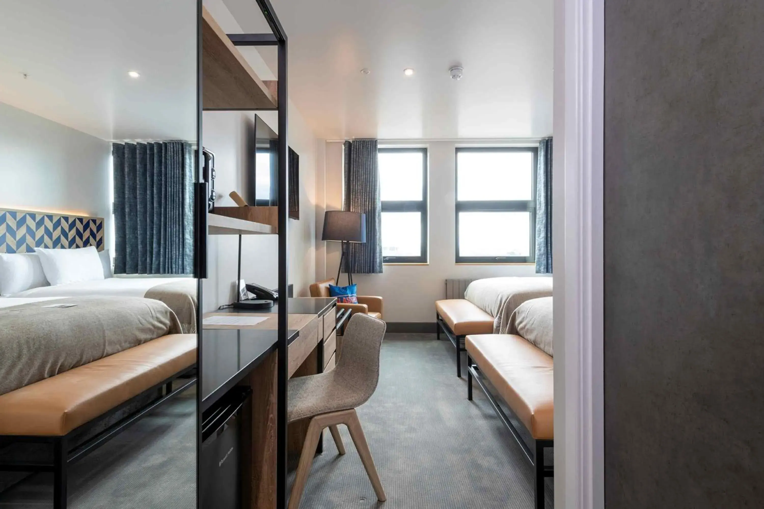 Photo of the whole room, Bed in Sandman Signature Glasgow Hotel Photo of the whole room, Bed in Sandman Signature Glasgow Hotel