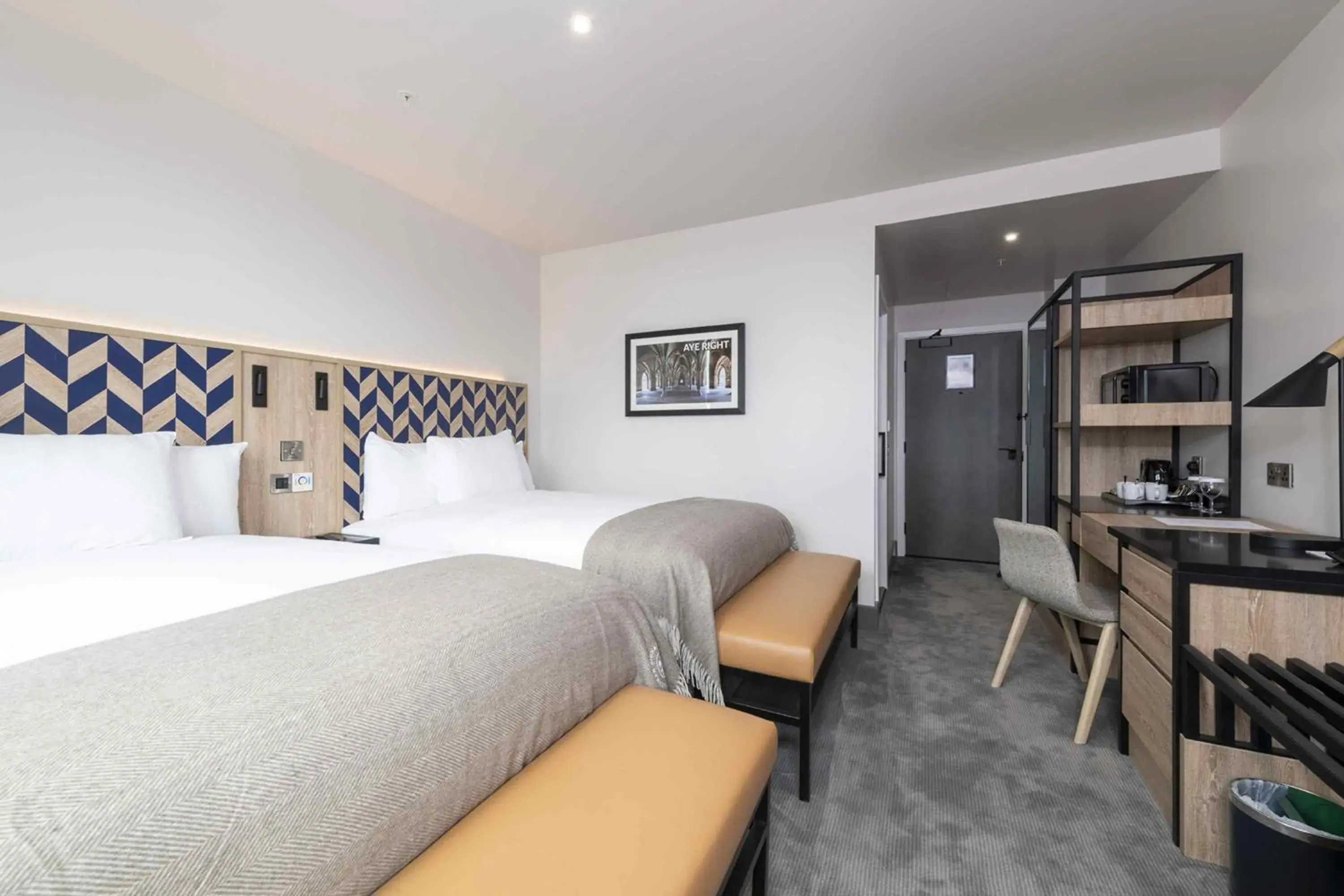 Photo of the whole room, Bed in Sandman Signature Glasgow Hotel Photo of the whole room, Bed in Sandman Signature Glasgow Hotel