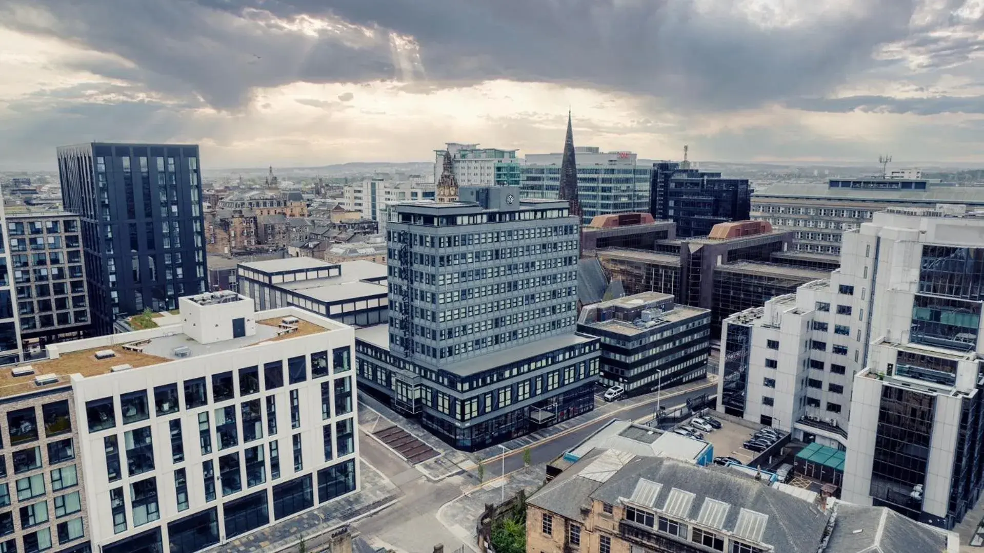 Property building in Sandman Signature Glasgow Hotel Property building in Sandman Signature Glasgow Hotel