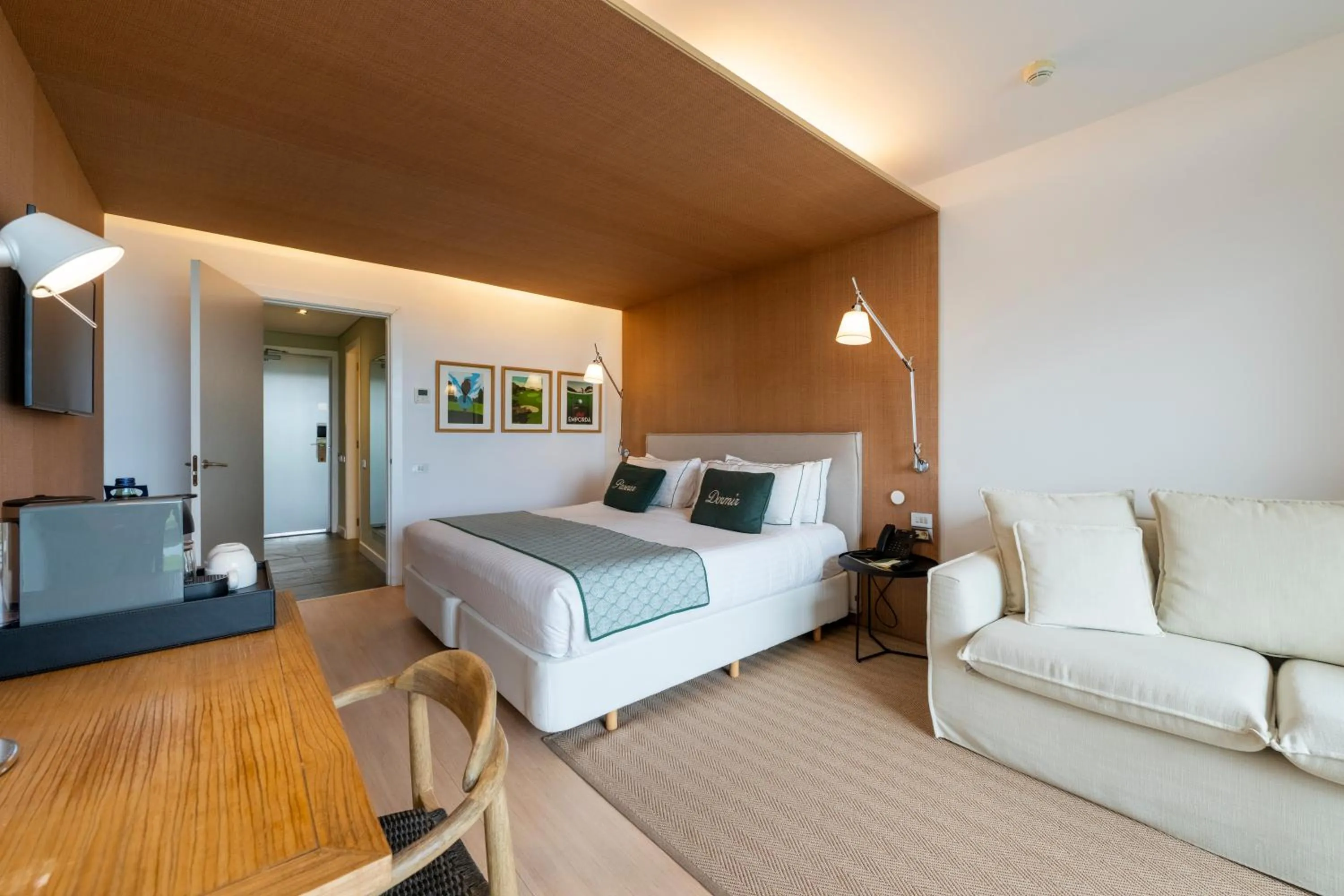 Property building, Bed in Hotel Terraverda at Empordà Golf Resort