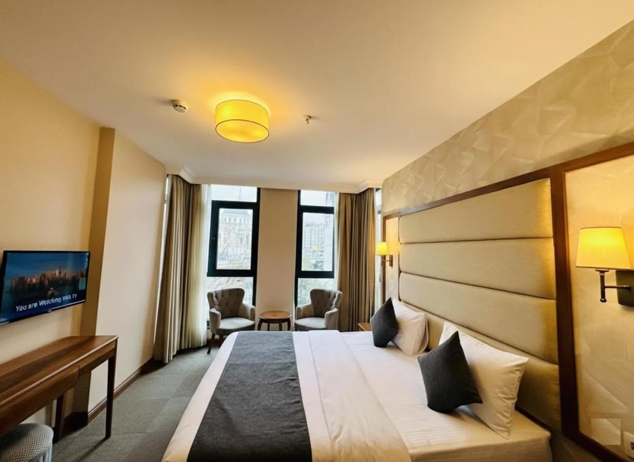 Bed in Istanbul Midpoint Hotel