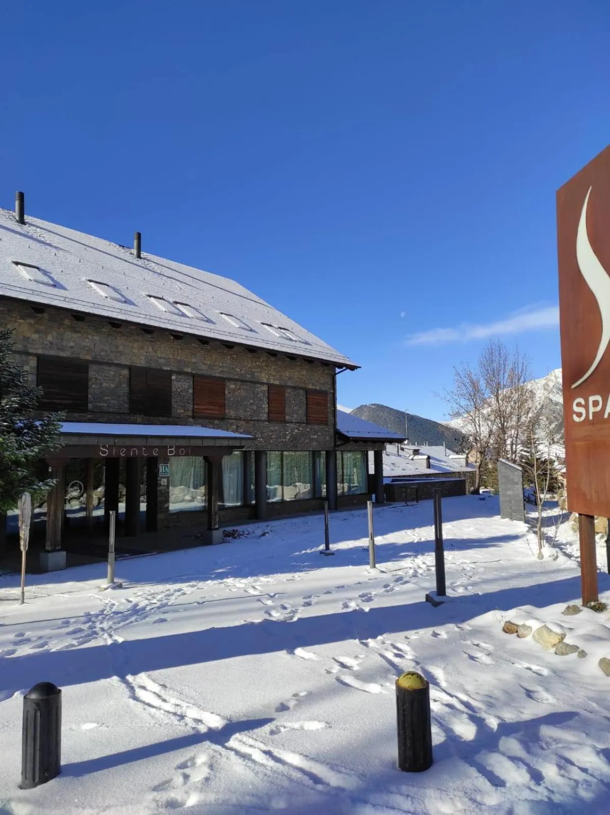 Property building in Aparthotel Siente Boí & SPA