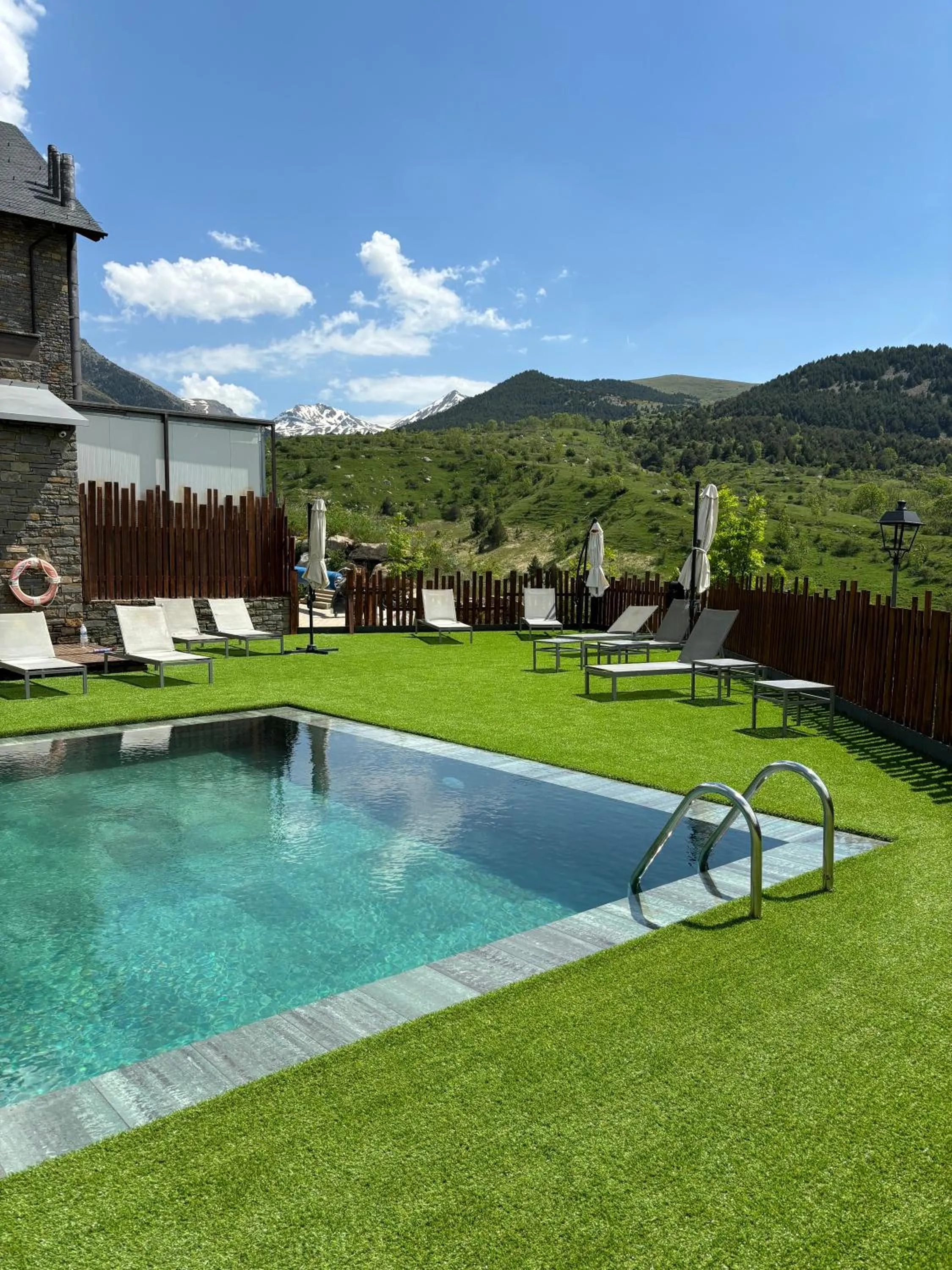 Natural landscape in Aparthotel Siente Boí & SPA