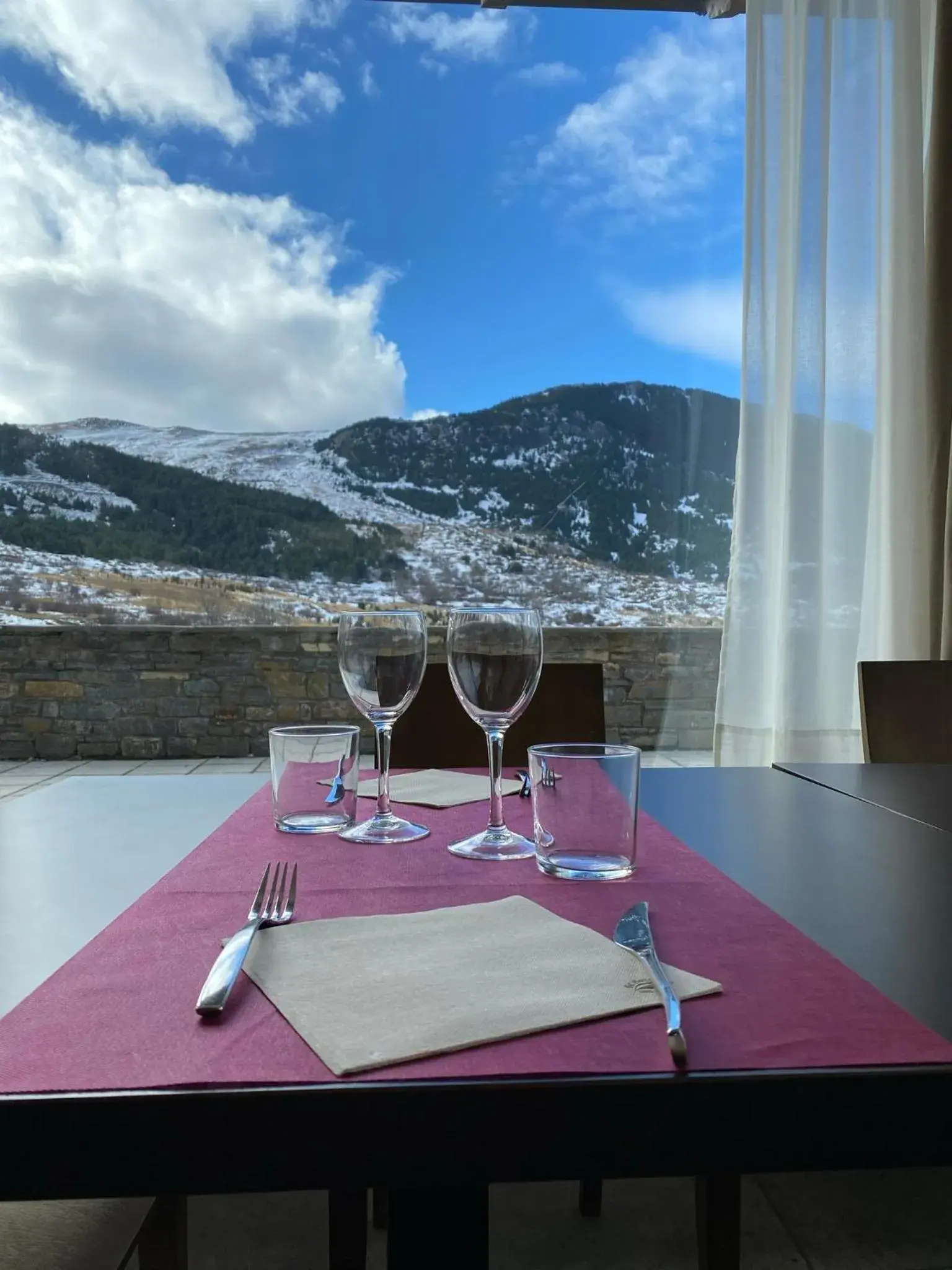 Restaurant/places to eat in Aparthotel Siente Boí & SPA Restaurant/places to eat in Aparthotel Siente Boí & SPA