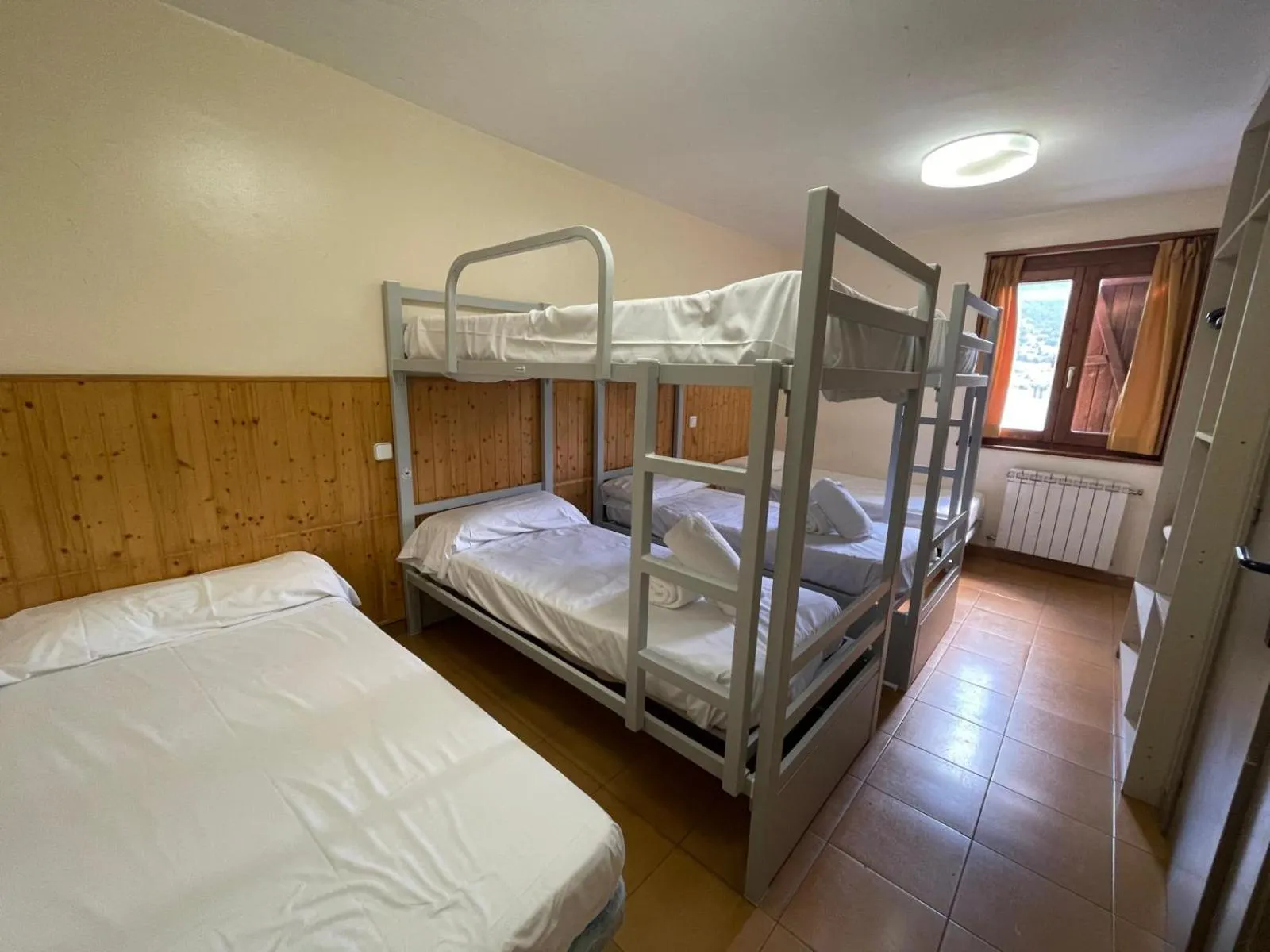 Bed in Hotel Taüll