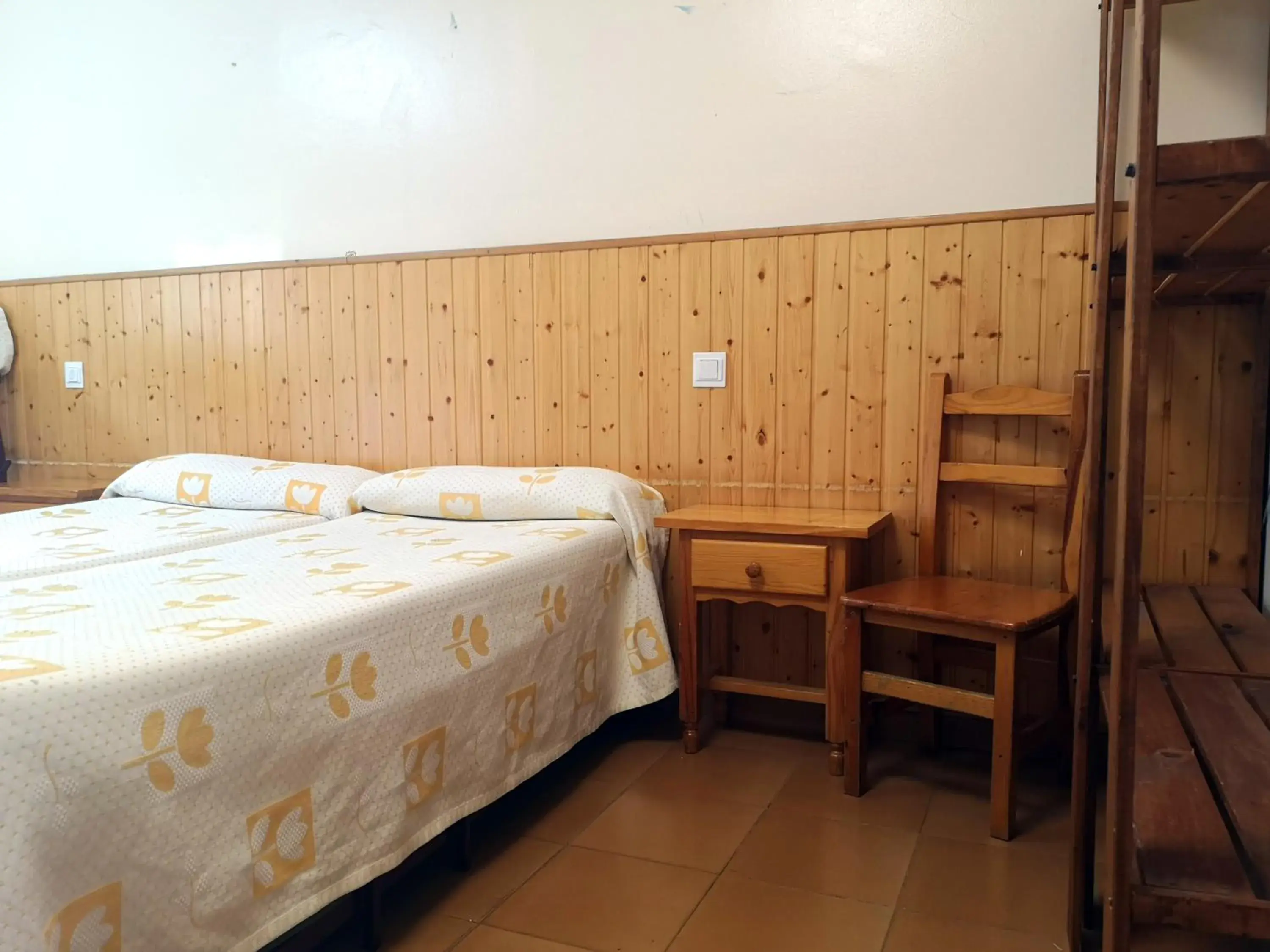 Bed in Hotel Taüll Bed in Hotel Taüll