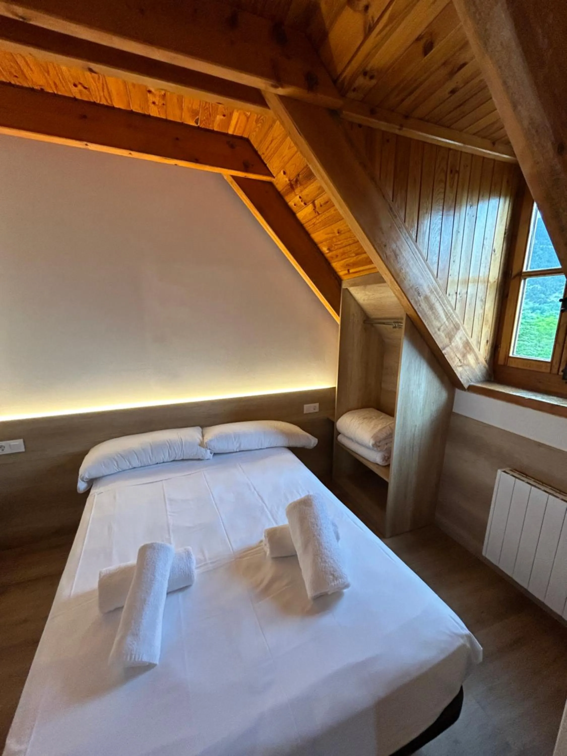 Bed in Apartamentos La Solana