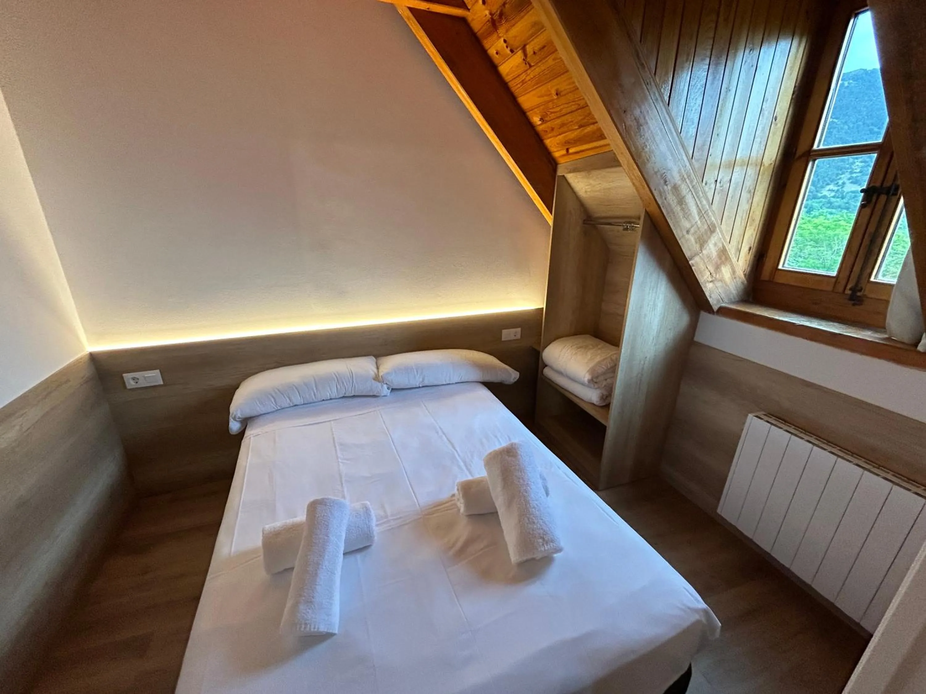 Bed in Apartamentos La Solana