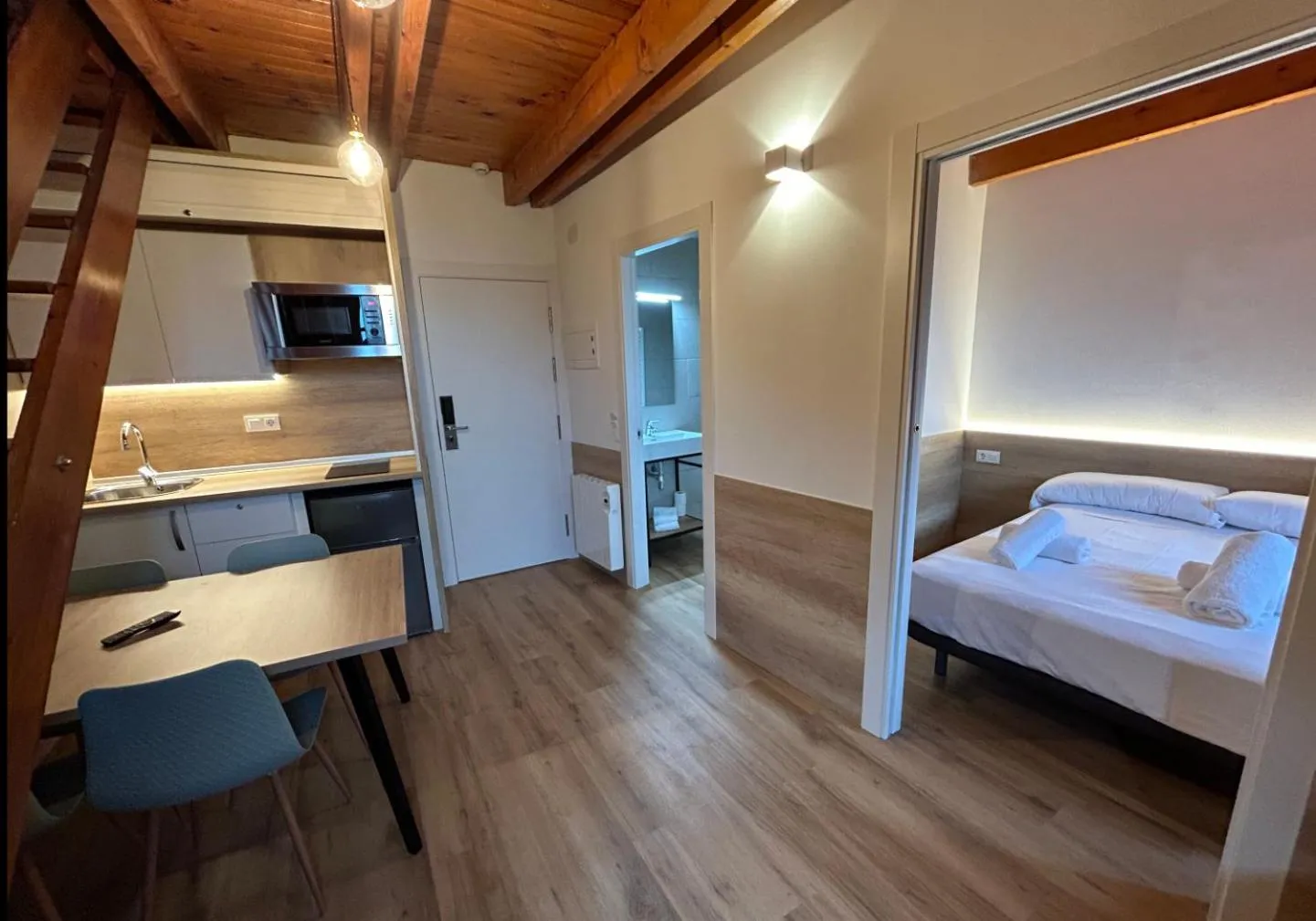 Bed in Apartamentos La Solana