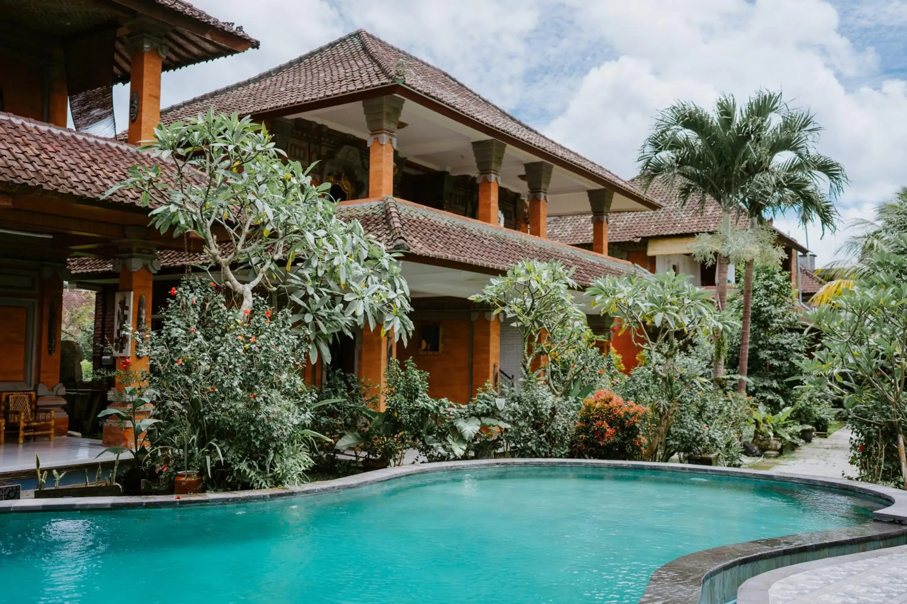Warsi Bungalow Warsi Bungalow