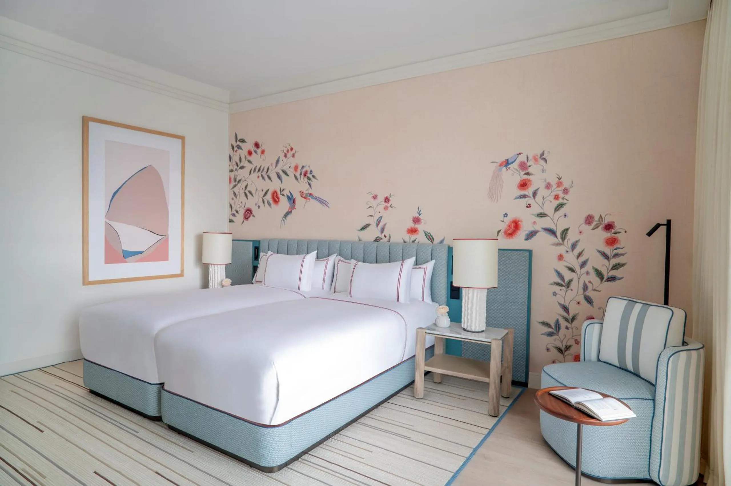 Photo of the whole room, Bed in Don Carlos Marbella