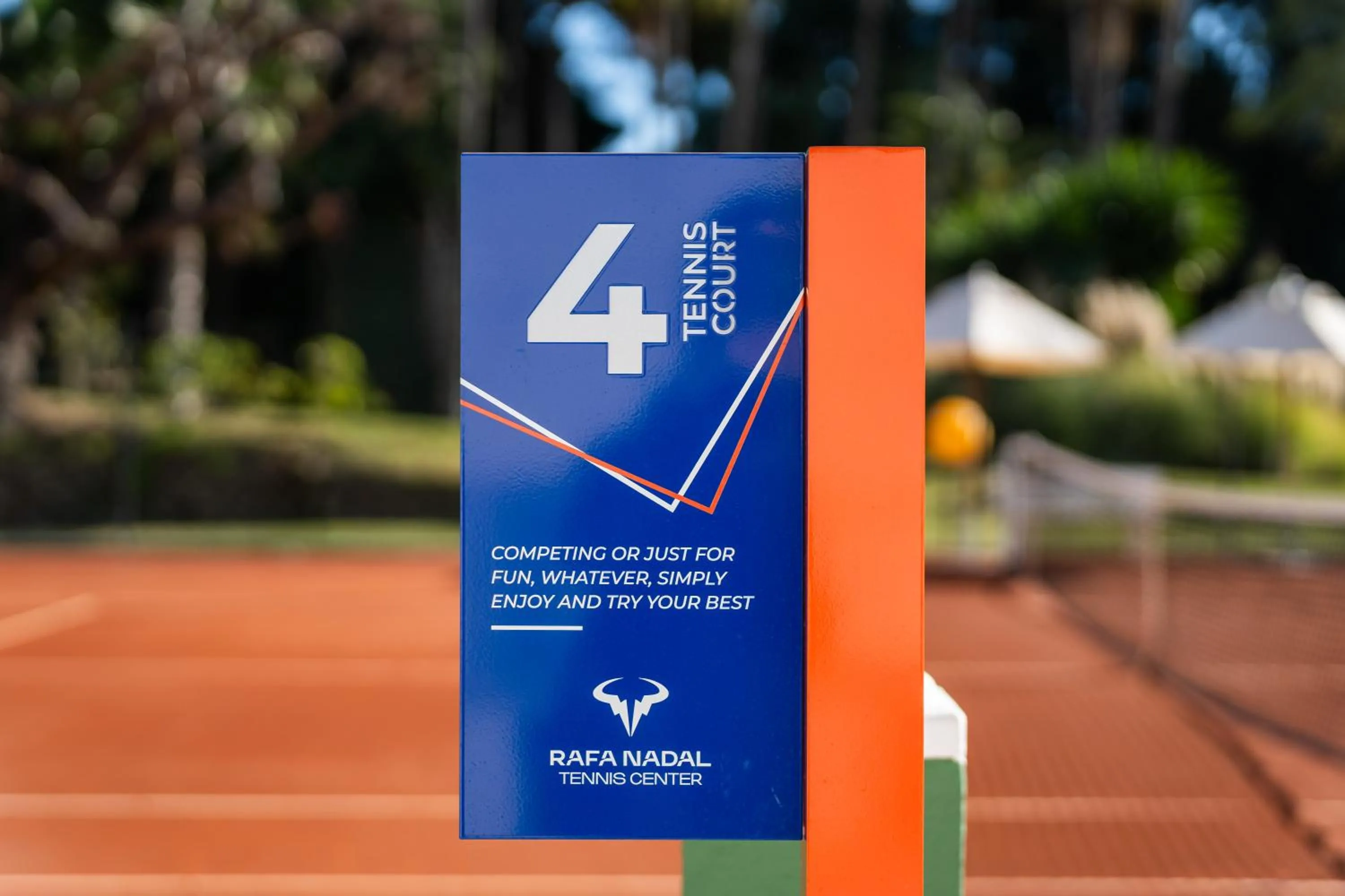 Tennis court in Don Carlos Marbella