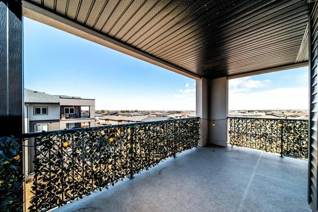 View (from property/room) in Bright Luxe Condo, AC, Top Floor, King Bed, Balcony!