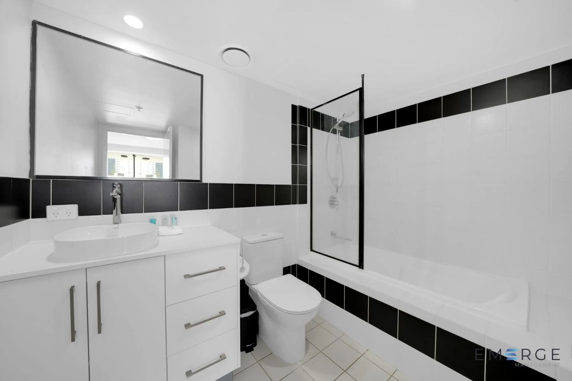 Shower in Ipanema Holiday Resort