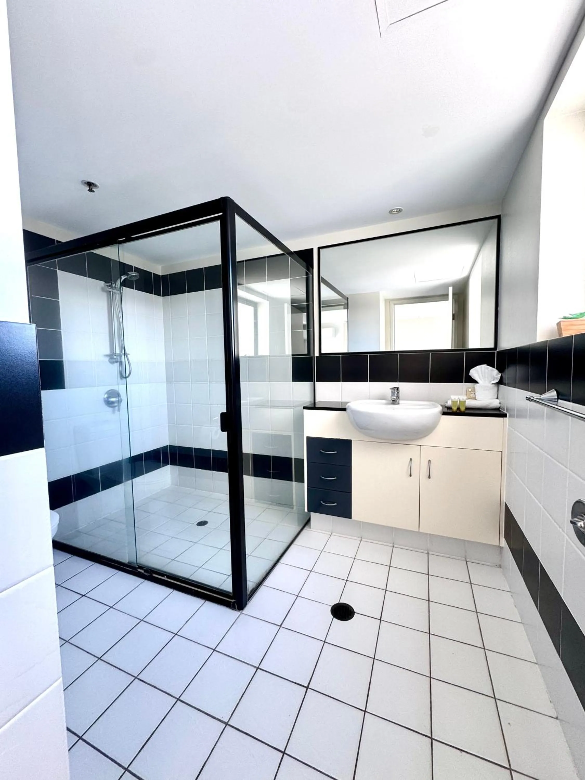 Bathroom in Ipanema Holiday Resort