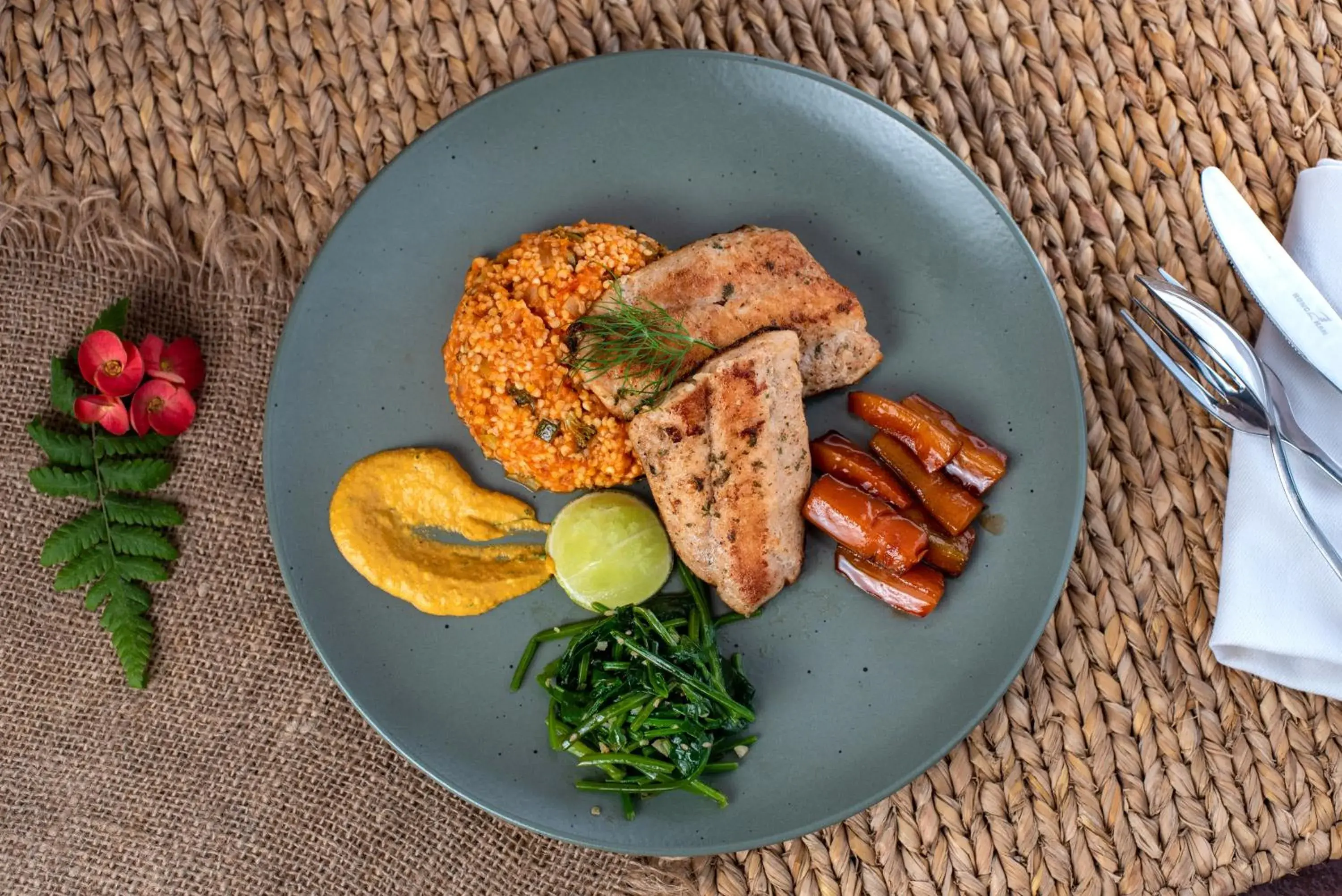 Breakfast in The Nanee - Bhaktapur Durbar Square Breakfast in The Nanee - Bhaktapur Durbar Square