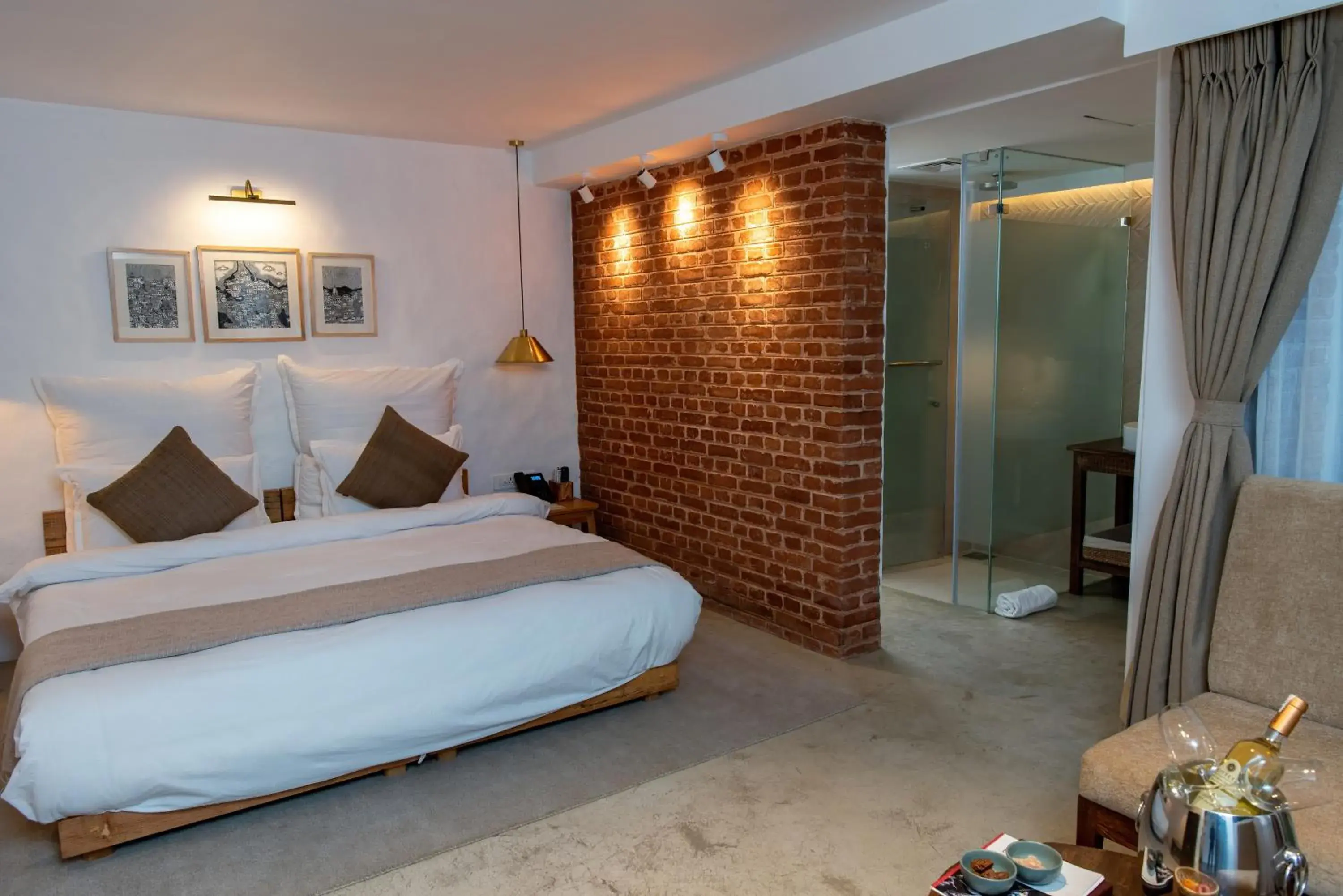 Photo of the whole room, Bed in The Nanee - Bhaktapur Durbar Square Photo of the whole room, Bed in The Nanee - Bhaktapur Durbar Square