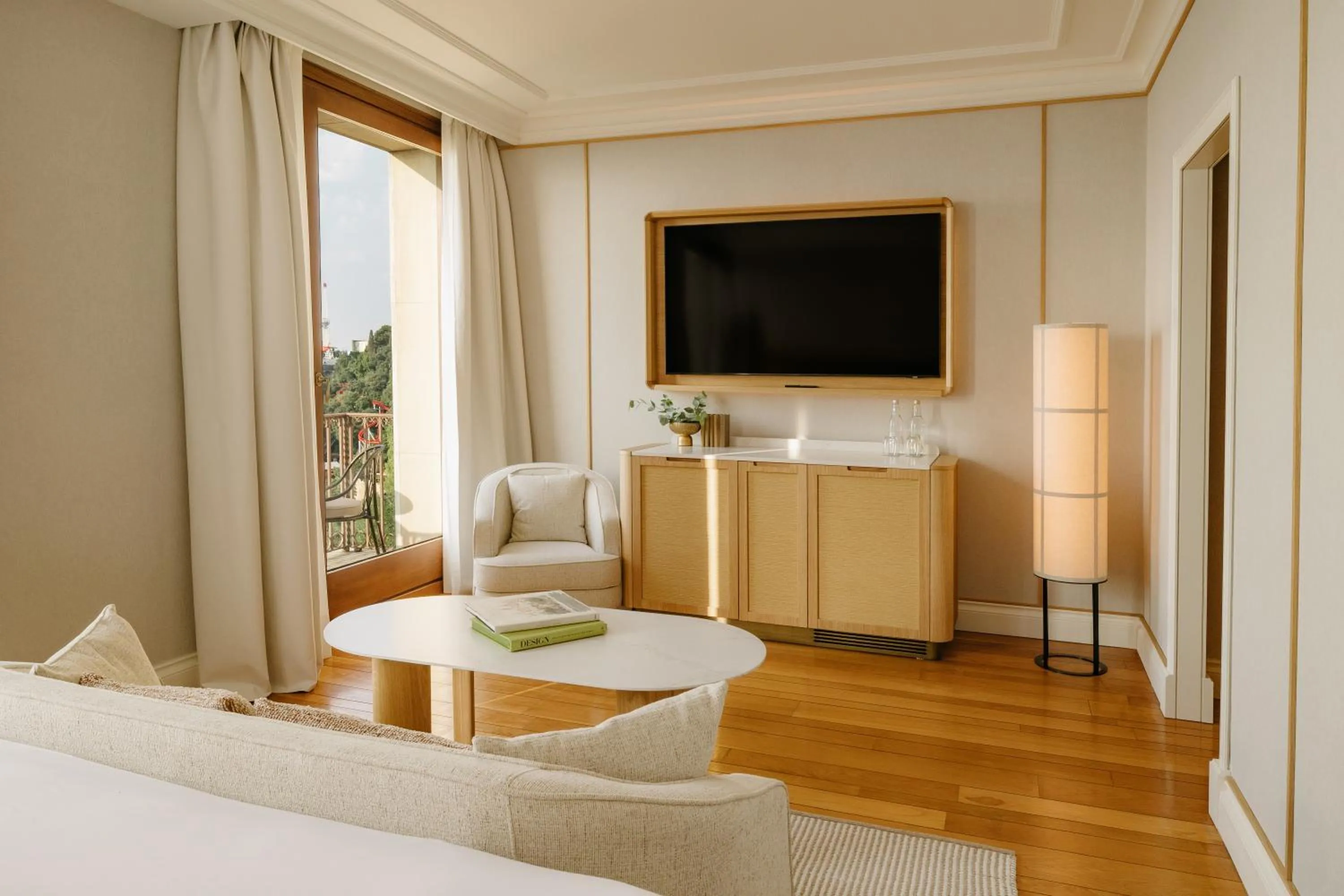 Bed in METT Barcelona GL - A Leading Hotel of the World