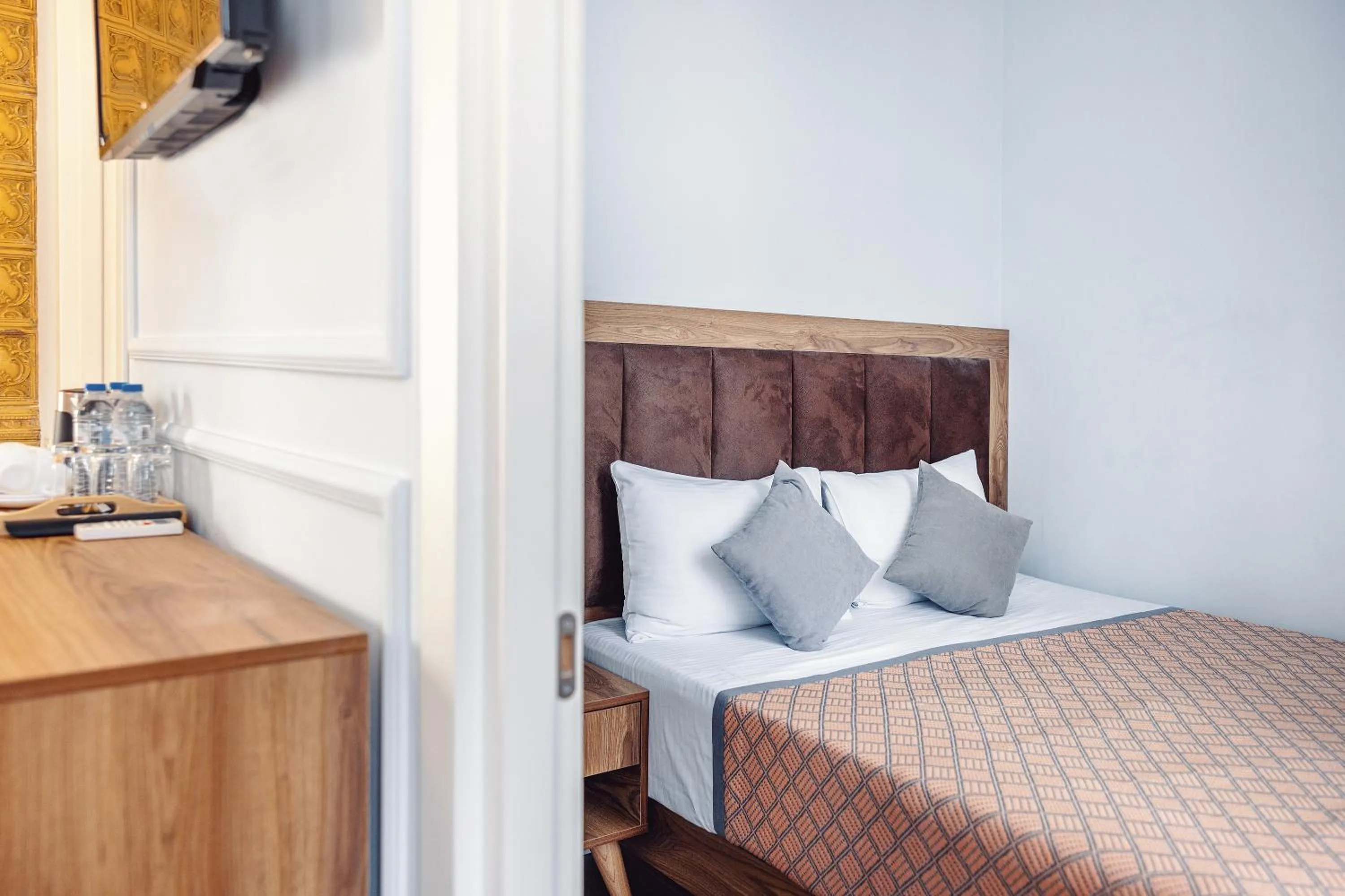 Bedroom, Bed in Boutique Hotel Manufactura