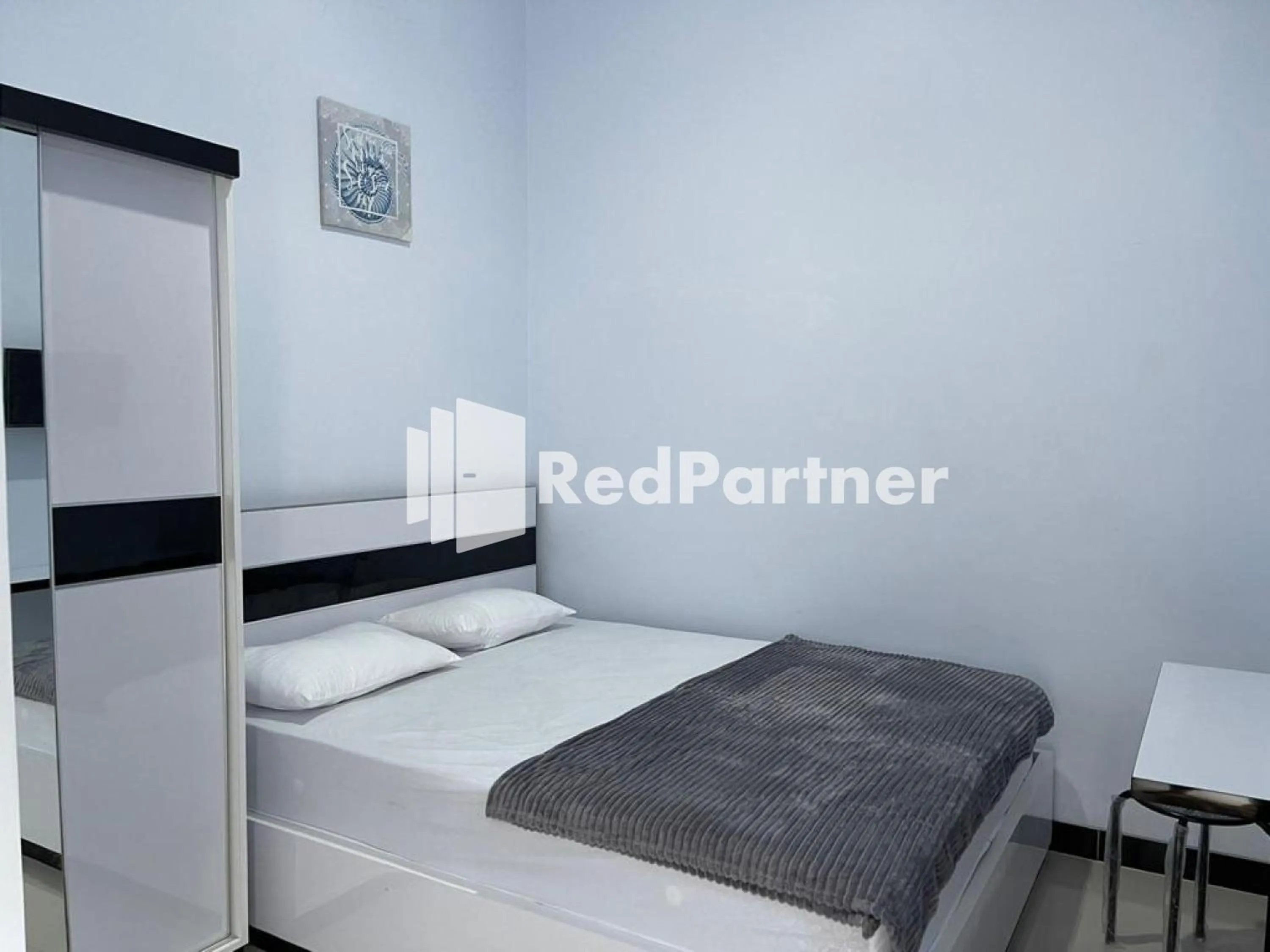 Bed in N3 Syariah near Stasiun Tegal Mitra RedDoorz