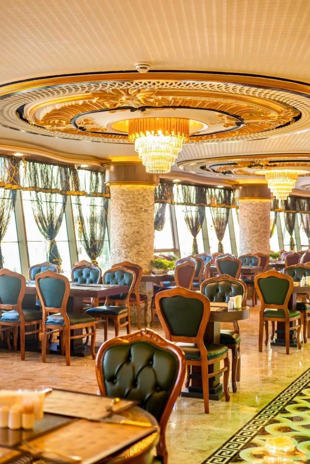 Restaurant/places to eat in Can Adalya Palace Hotel