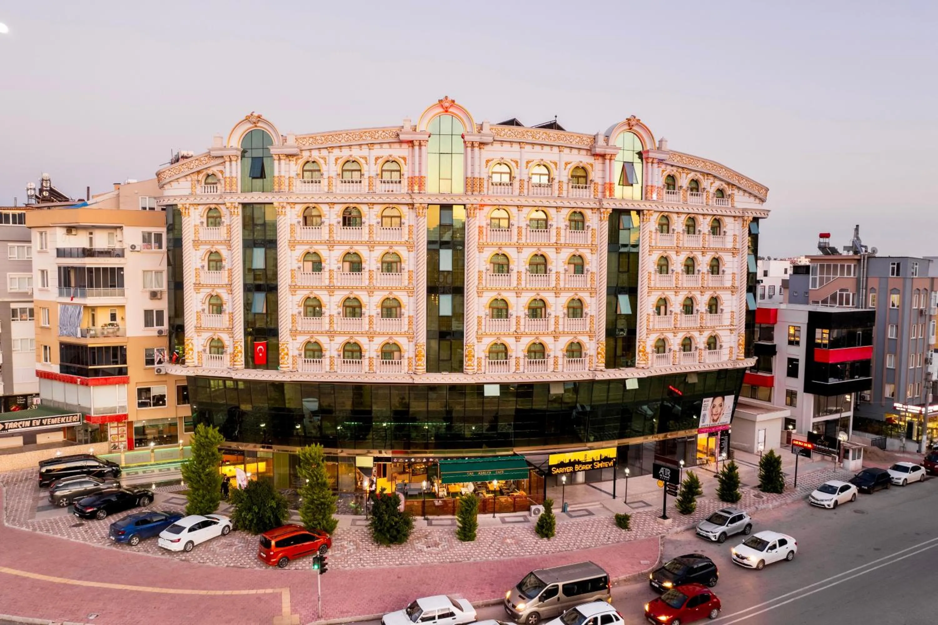 Neighbourhood in Can Adalya Palace Hotel