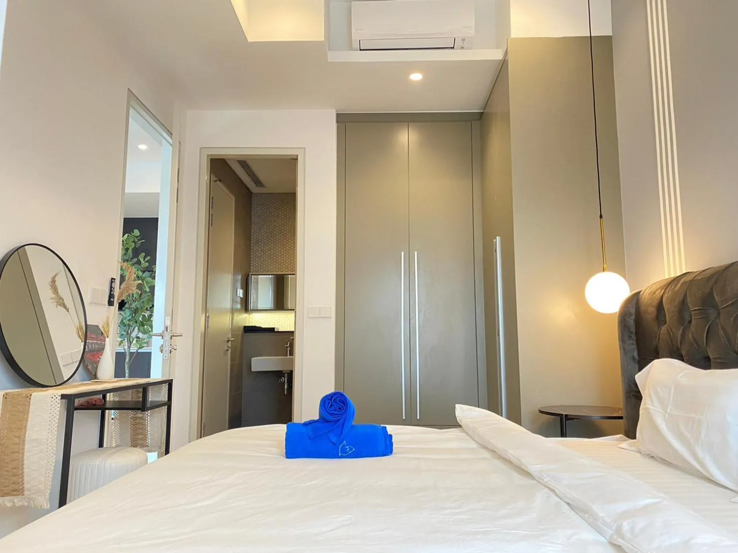 Bed in The Dolphin Lucentia Bukit Bintang KLCC Kuala Lumpur