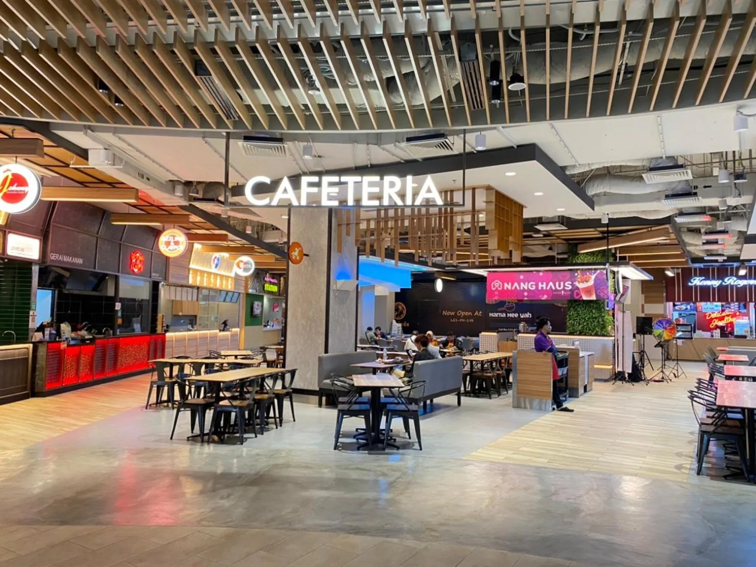 The Dolphin Lucentia Bukit Bintang KLCC Kuala Lumpur