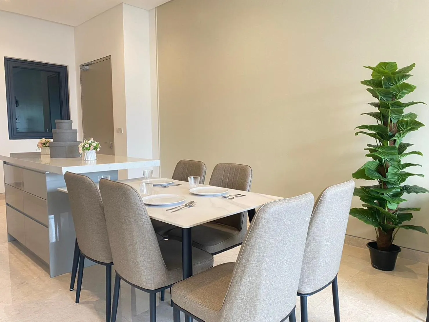 The Dolphin Lucentia Bukit Bintang KLCC Kuala Lumpur