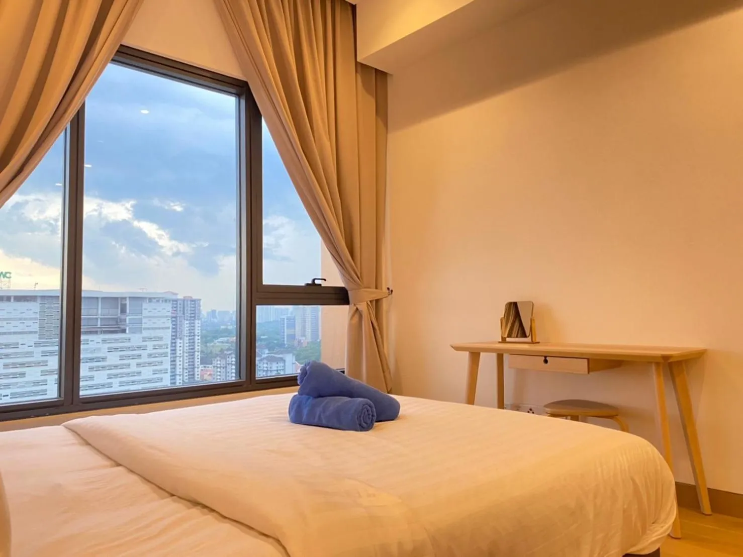 Bed in The Dolphin Lucentia Bukit Bintang KLCC Kuala Lumpur