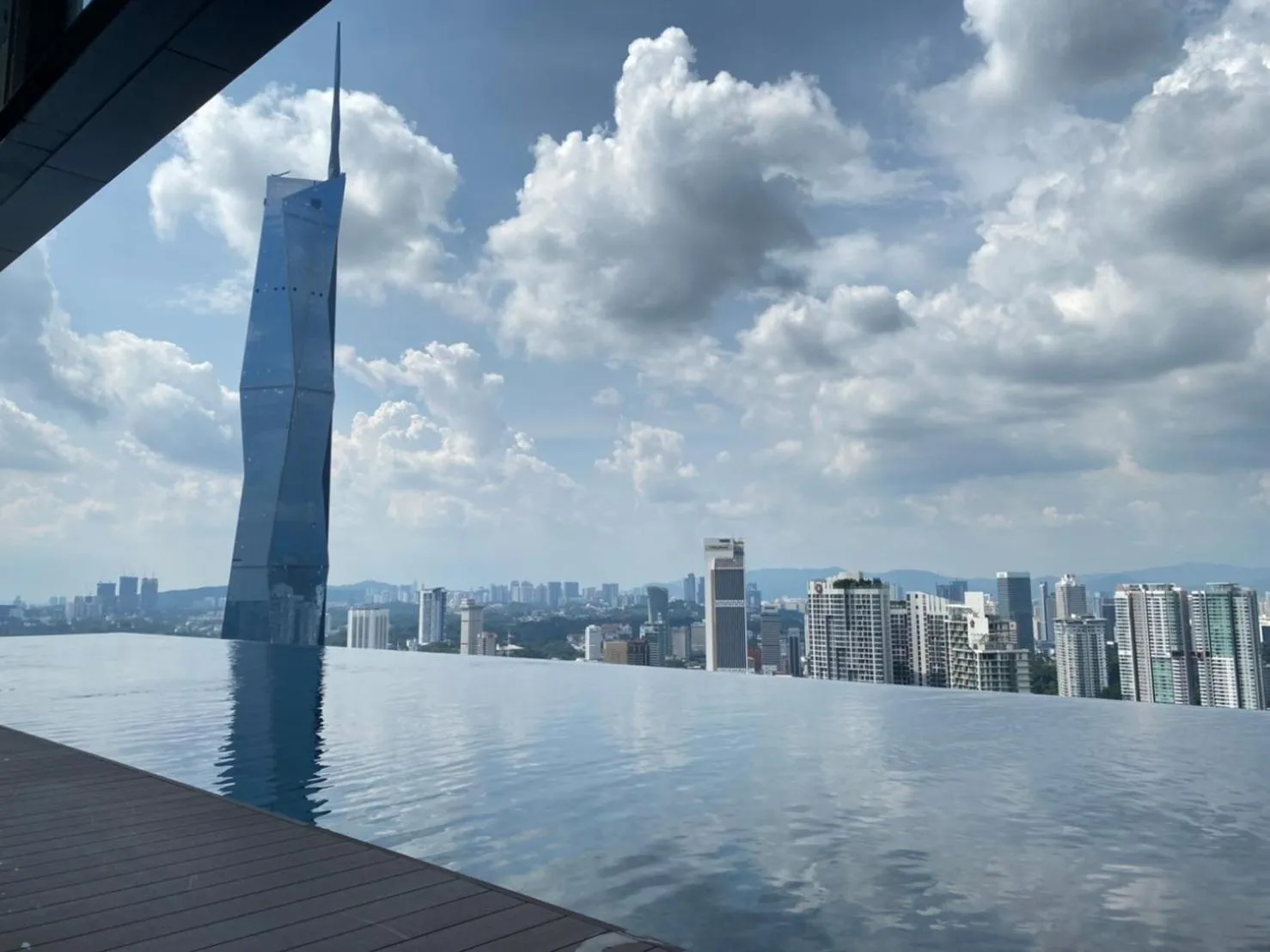 The Dolphin Lucentia Bukit Bintang KLCC Kuala Lumpur