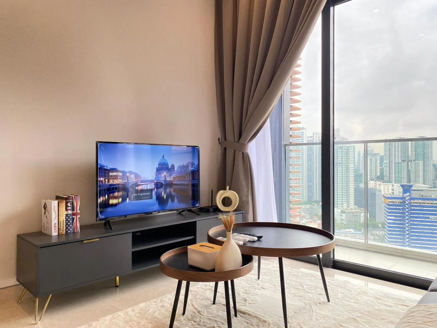 The Dolphin Lucentia Bukit Bintang KLCC Kuala Lumpur