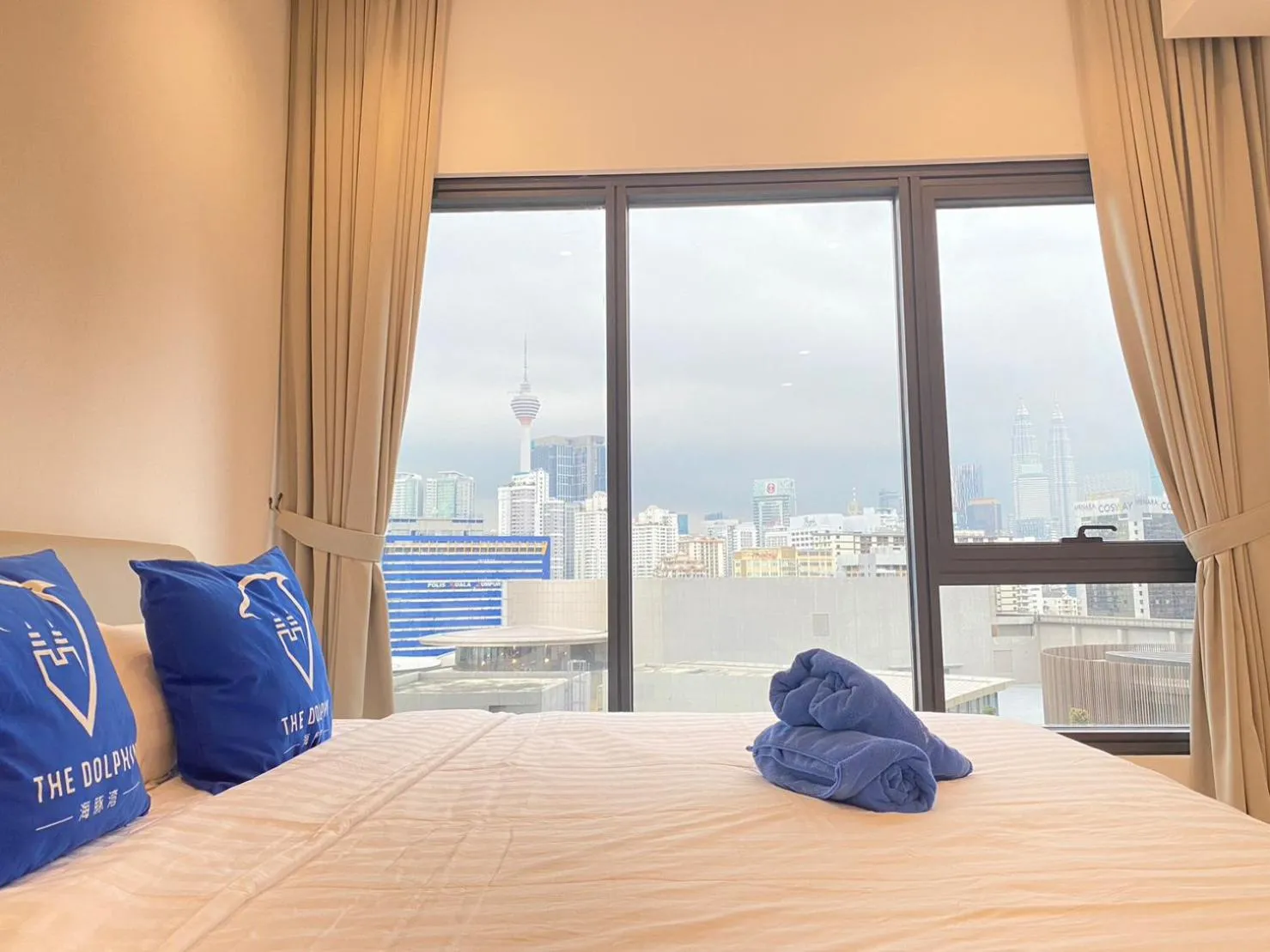 Bed in The Dolphin Lucentia Bukit Bintang KLCC Kuala Lumpur