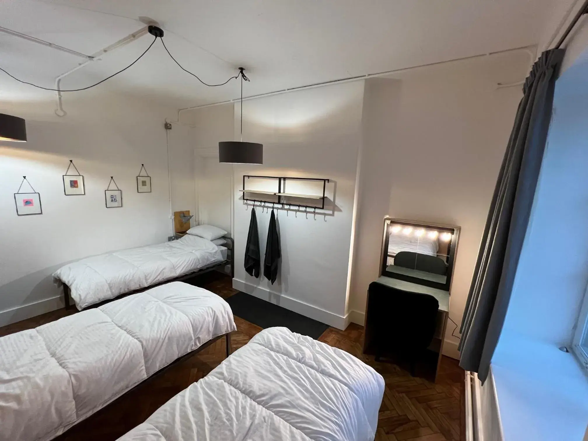 Triple Room with Private Bathroom in The Bristol Wing Triple Room with Private Bathroom in The Bristol Wing
