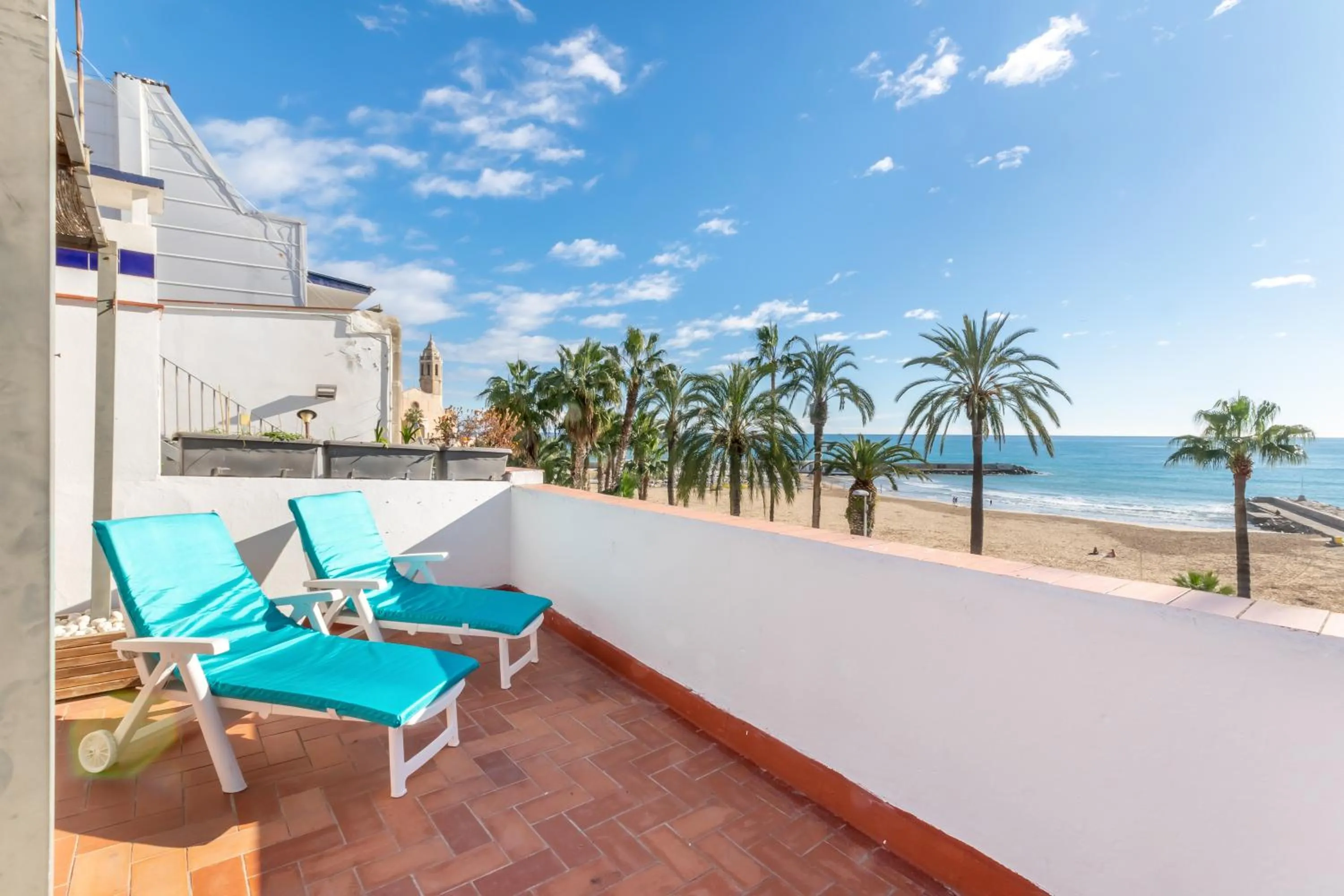 Natural landscape in Vistamar 2: Primera línea de mar con gran terraza