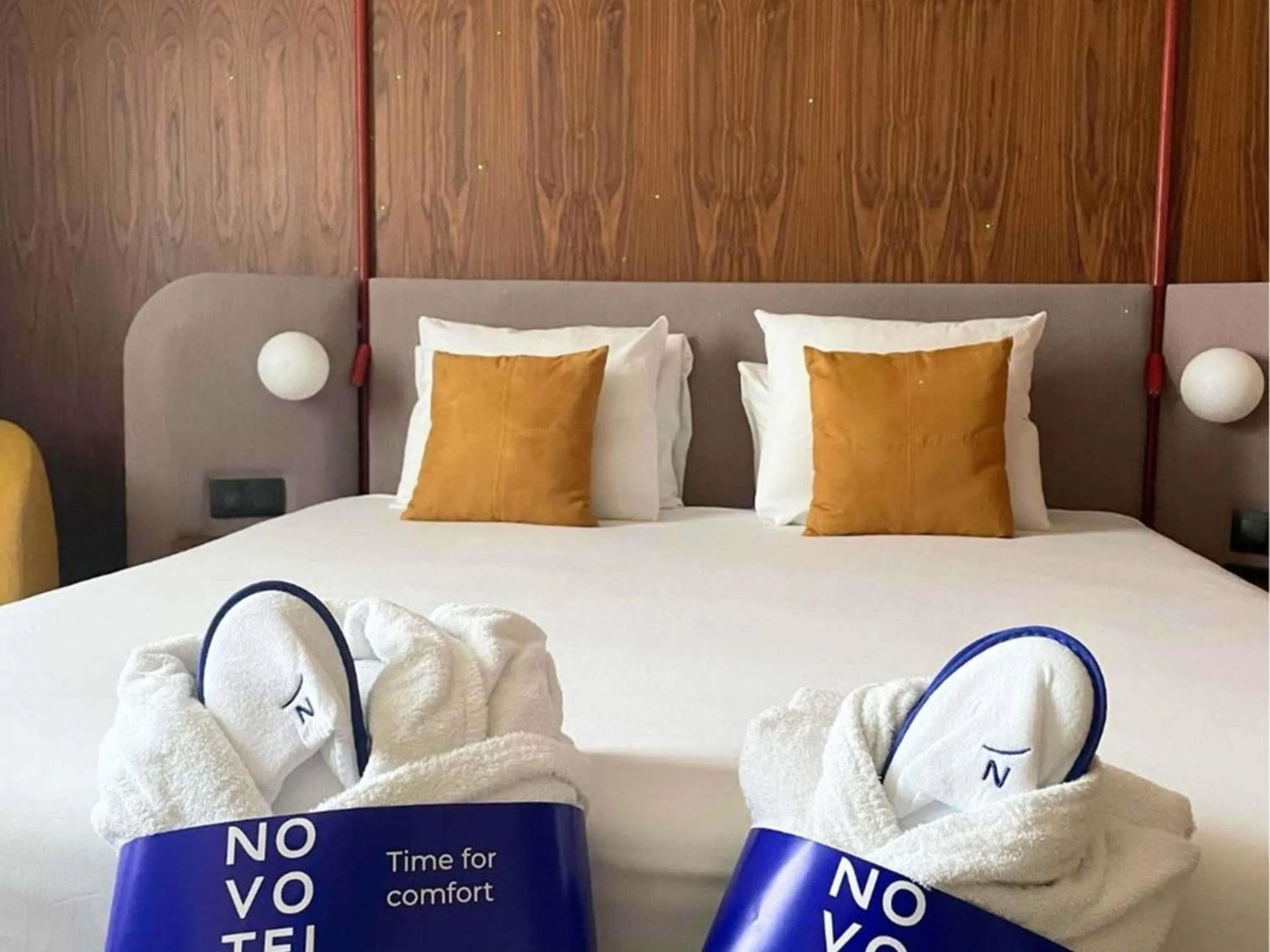 Bedroom, Bed in Novotel Madrid City Las Ventas