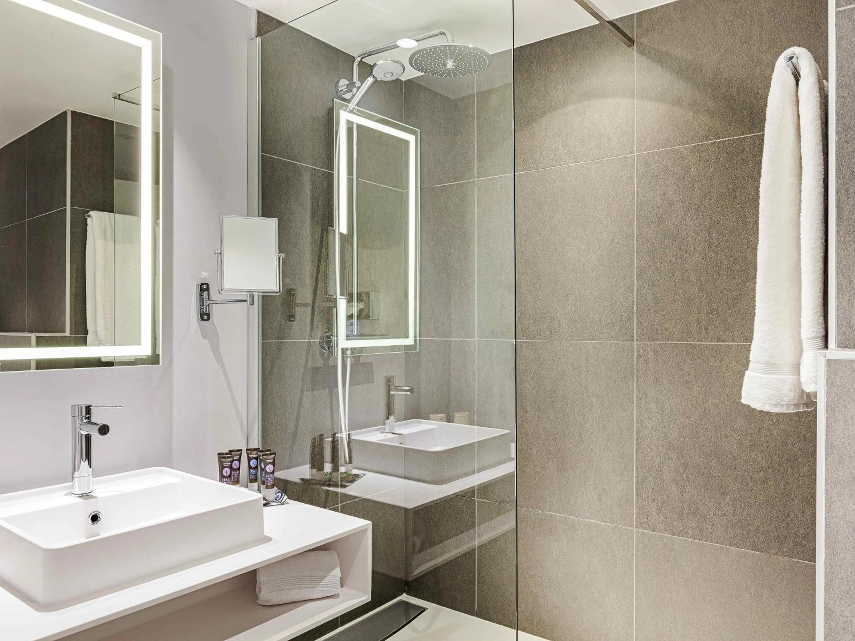 Bedroom in Novotel Madrid City Las Ventas