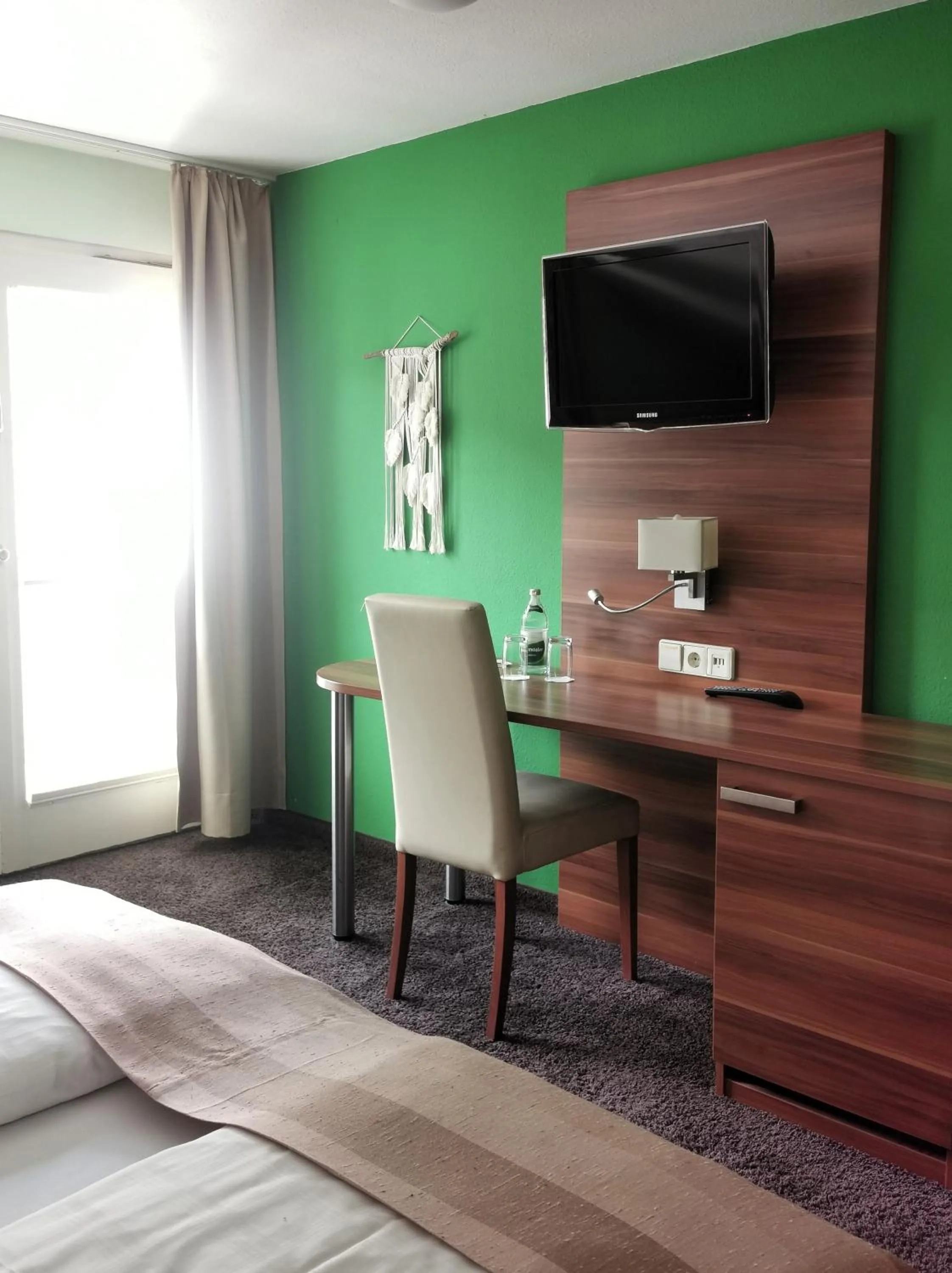 TV and multimedia, Bed in Haus Hubertus