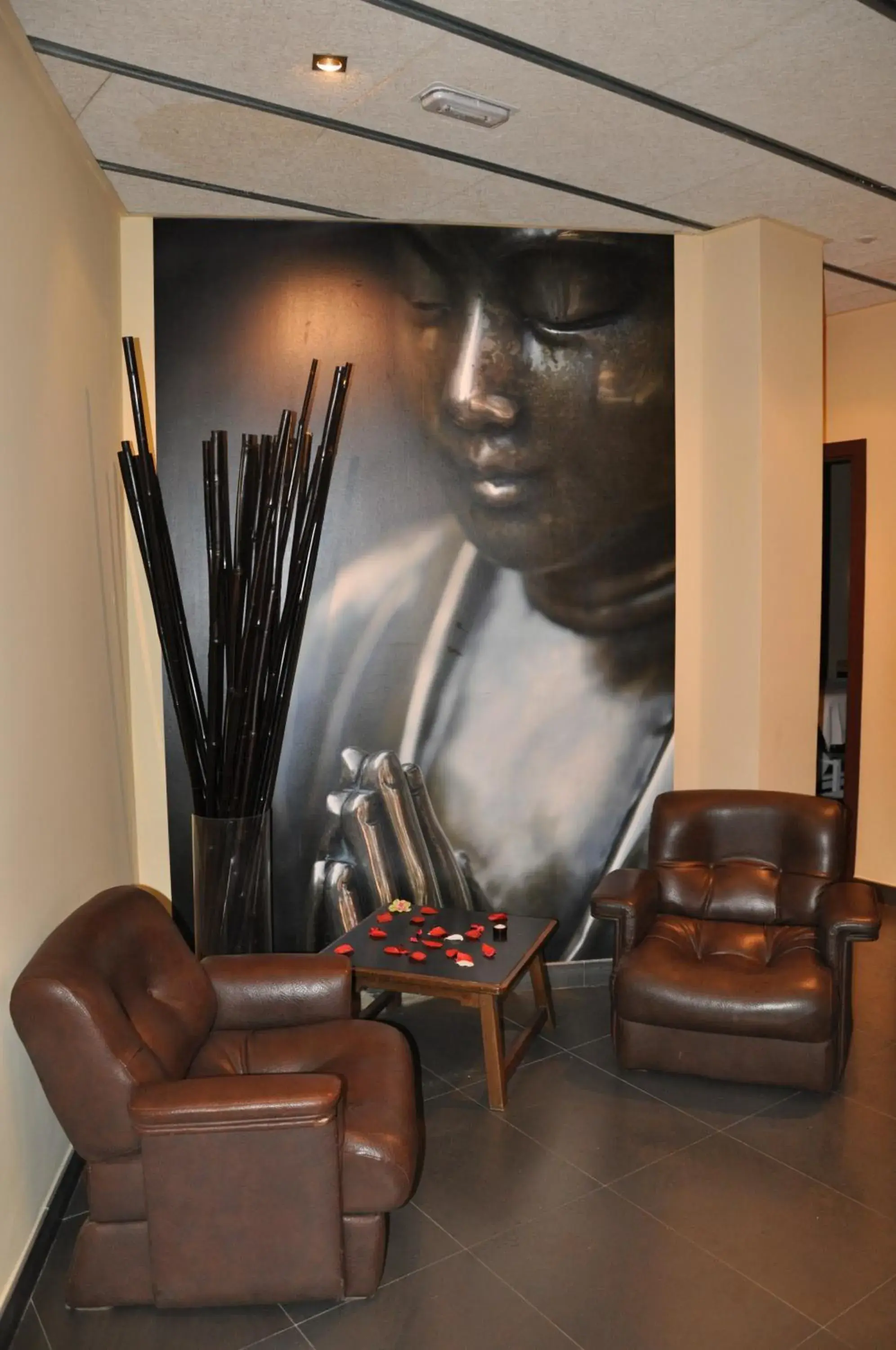 Lounge or bar in Guitart La Molina Aparthotel & Spa Lounge or bar in Guitart La Molina Aparthotel & Spa