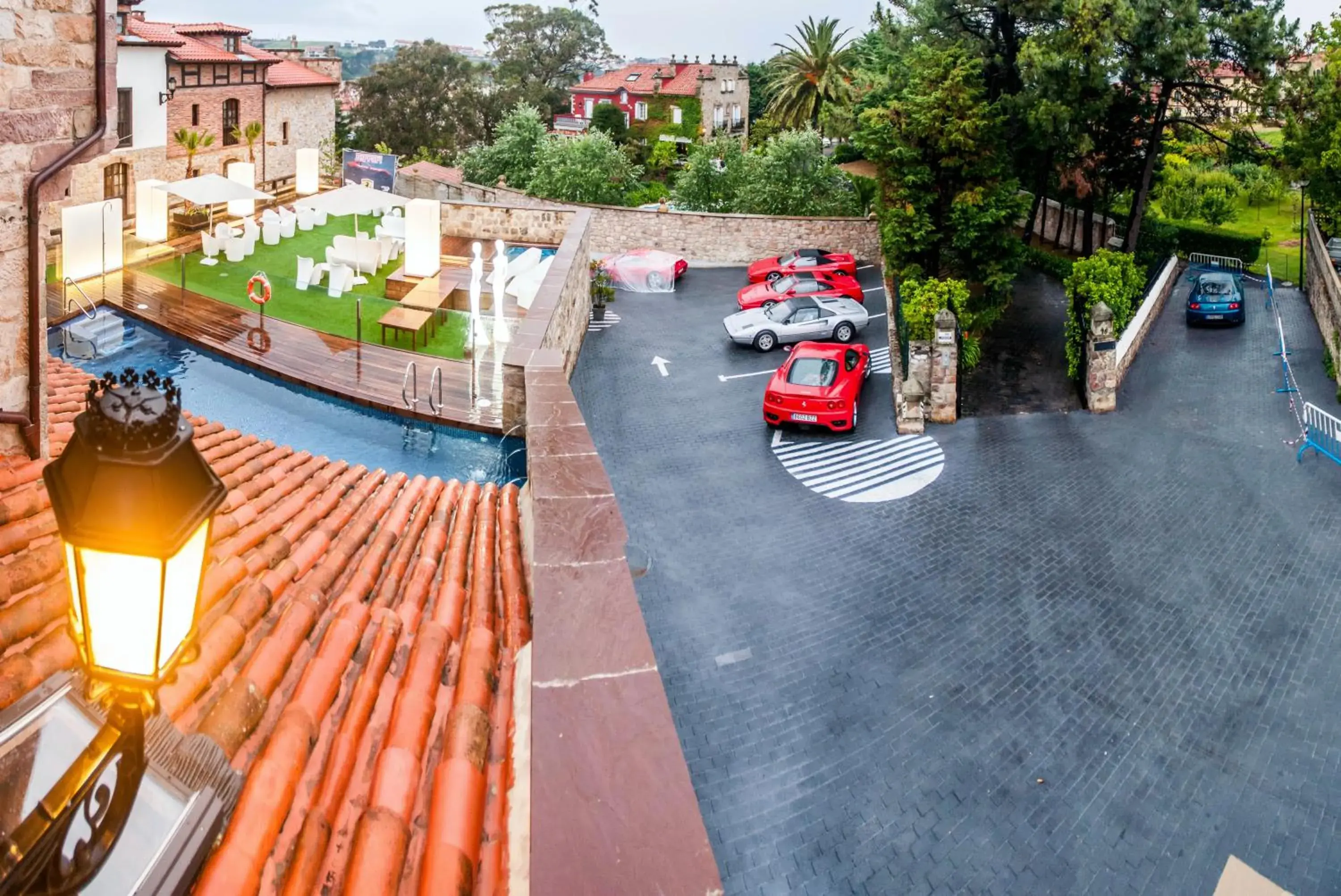 Facade/entrance in Costa Esmeralda Suites Facade/entrance in Costa Esmeralda Suites