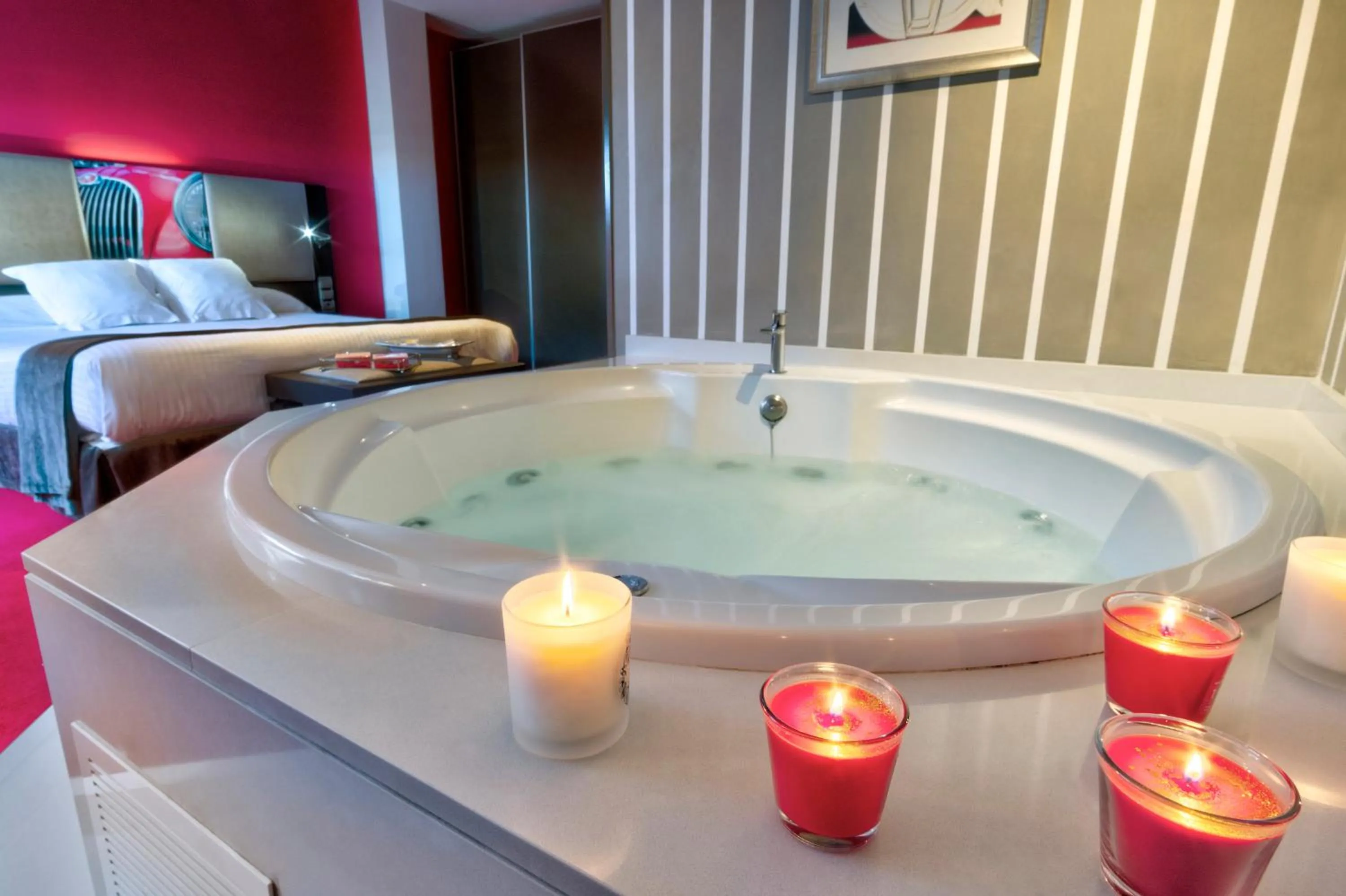 Hot Tub in Costa Esmeralda Suites