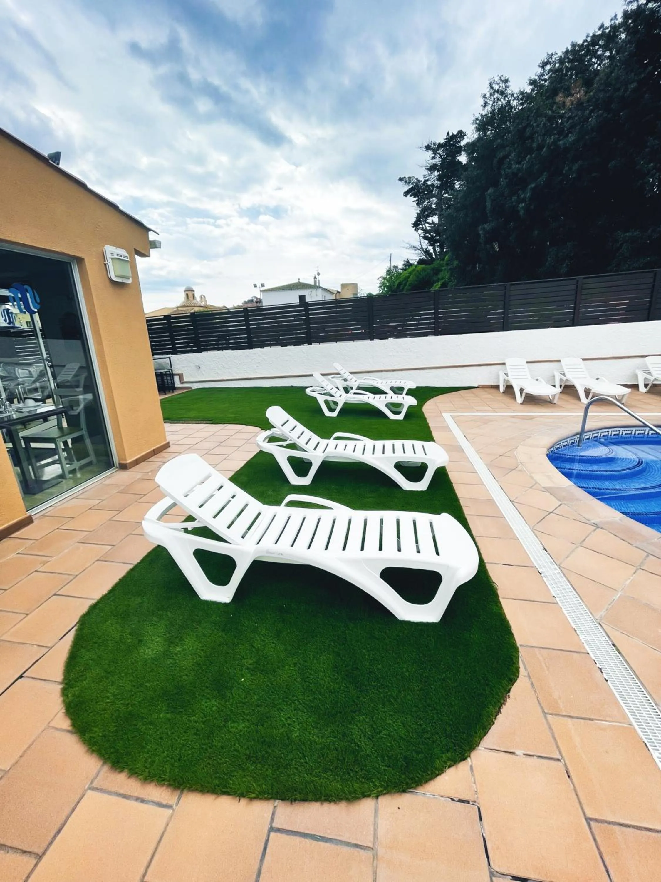 Swimming pool in Hotel Turissa